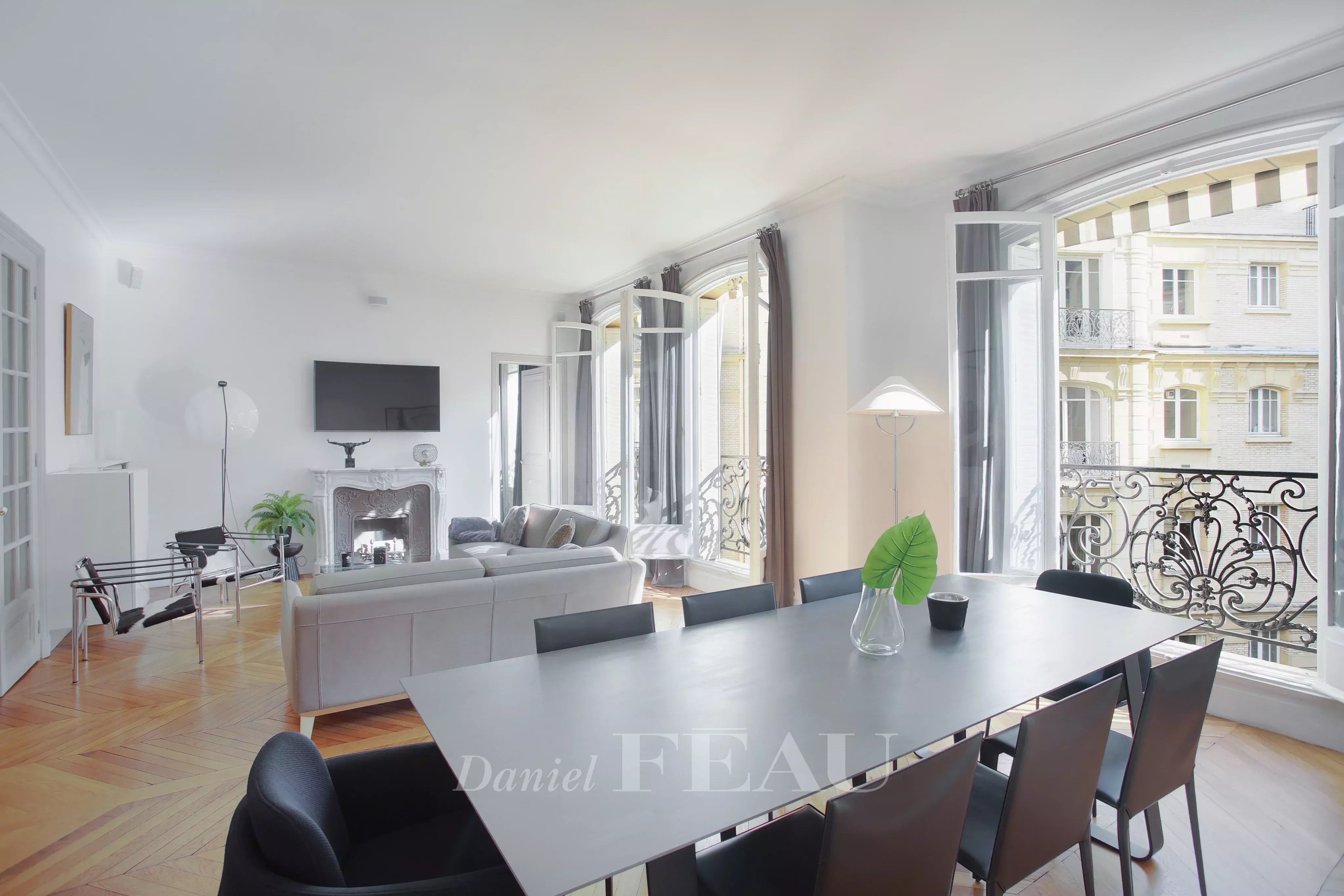 Location Appartement Paris 16ème