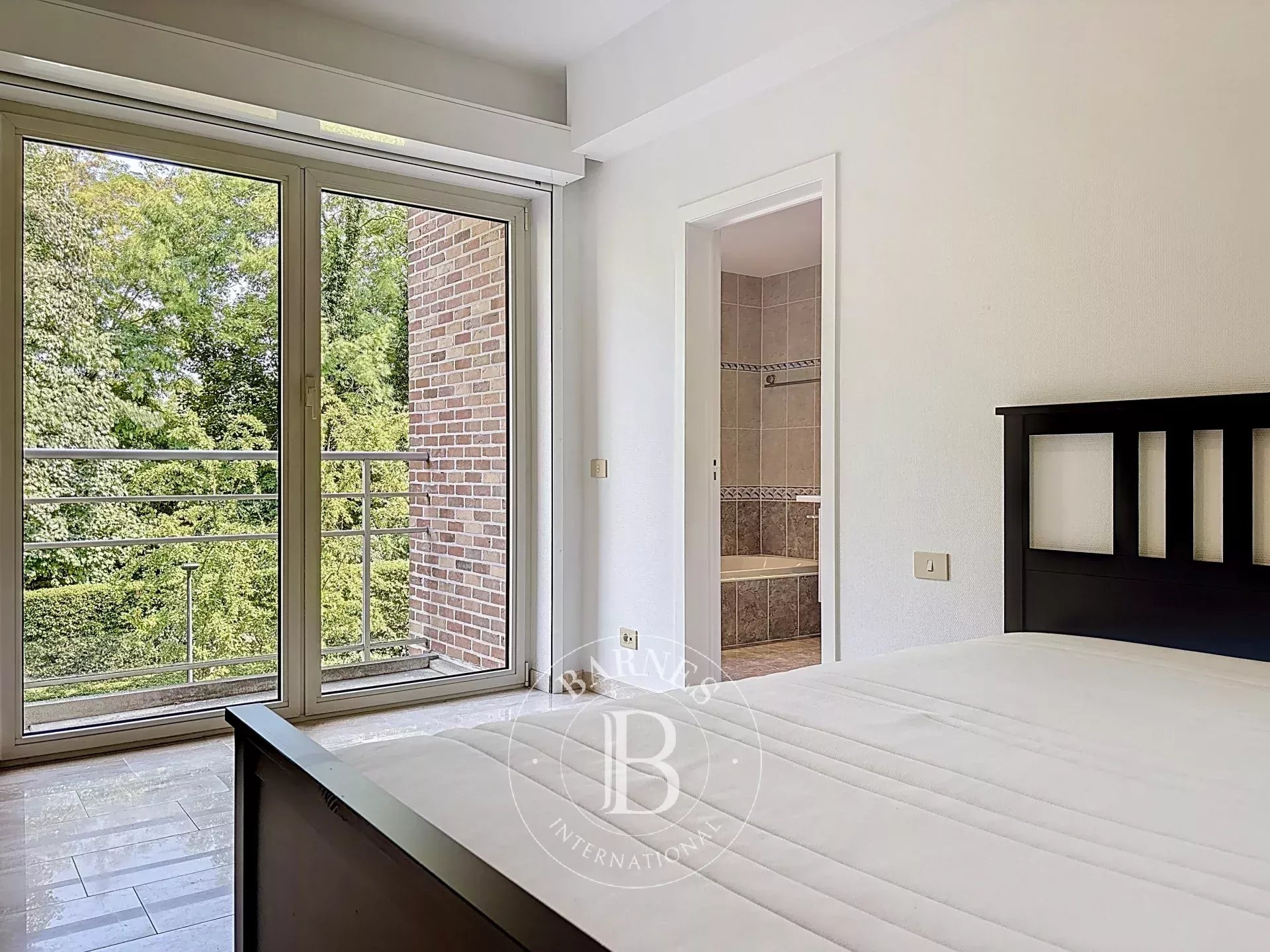 Roosevelt - Apartment 3 bedrooms, 2 bathrooms, terrace, garage