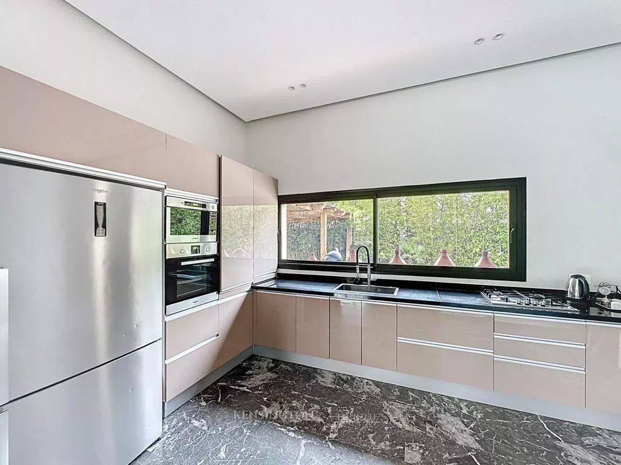 4 Bedroom Villa/Townhouse's Image 16