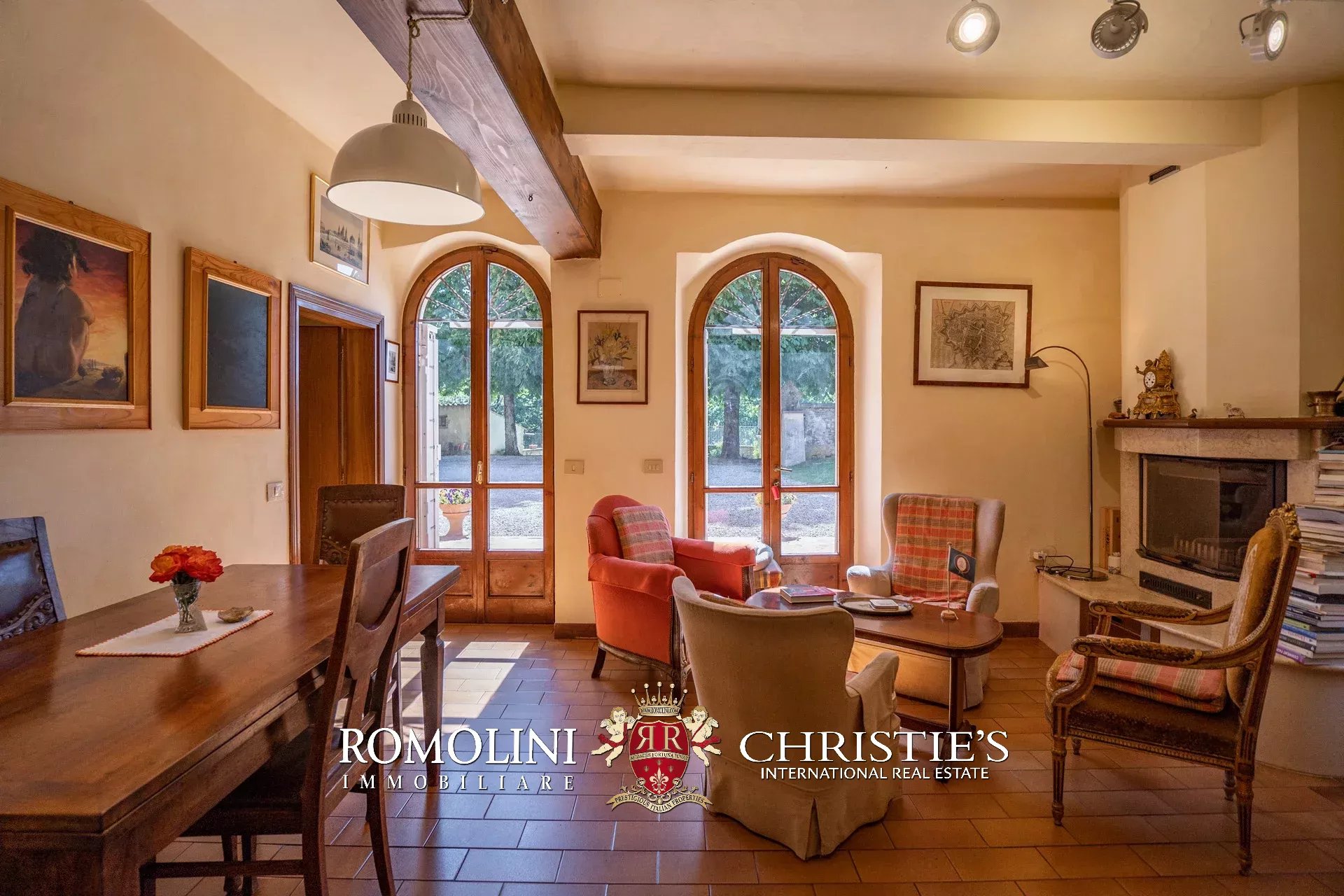 8 Bedroom Villa/Townhouse's Image 80