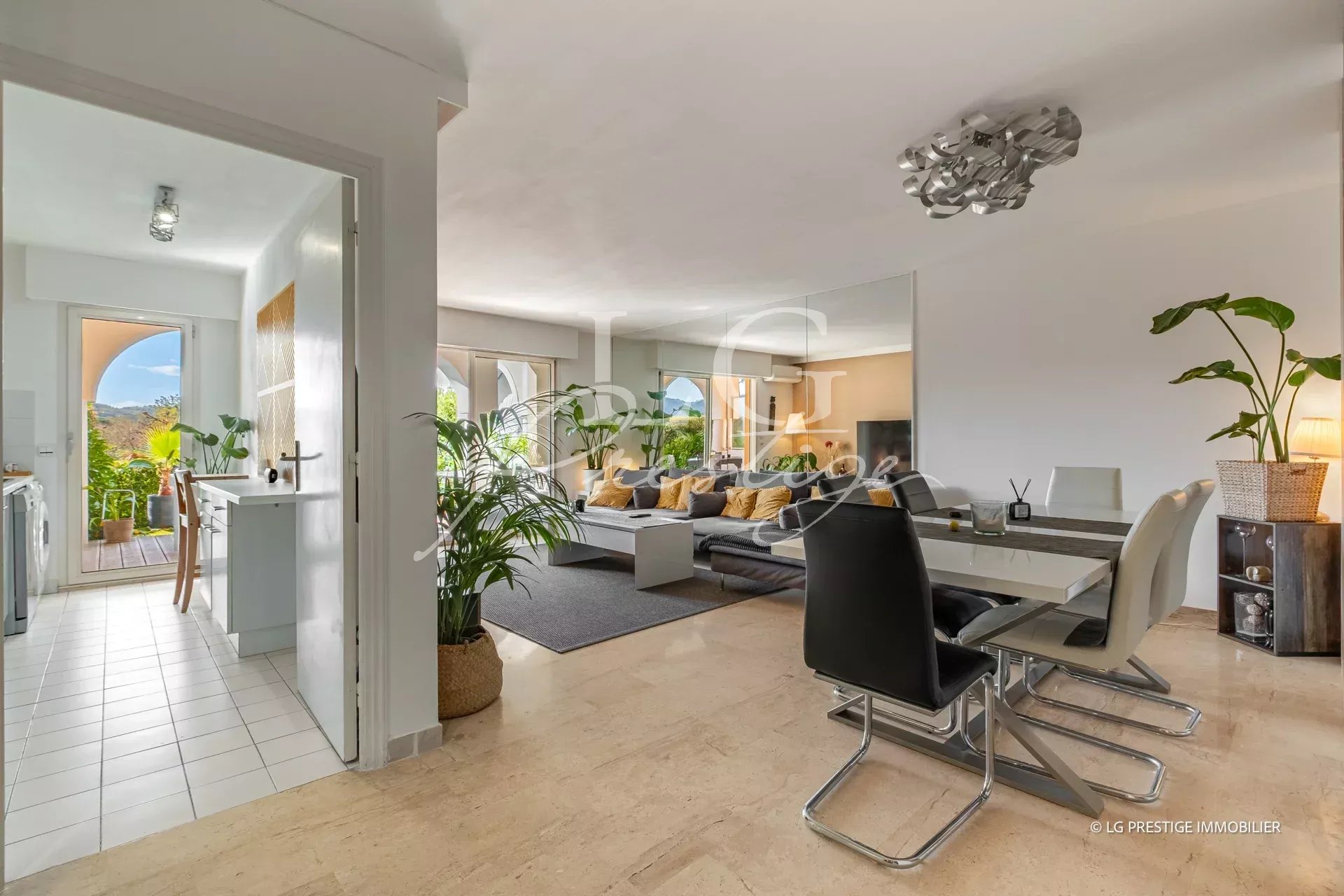 Agence immobilière de L & G PRESTIGE IMMOBILIER