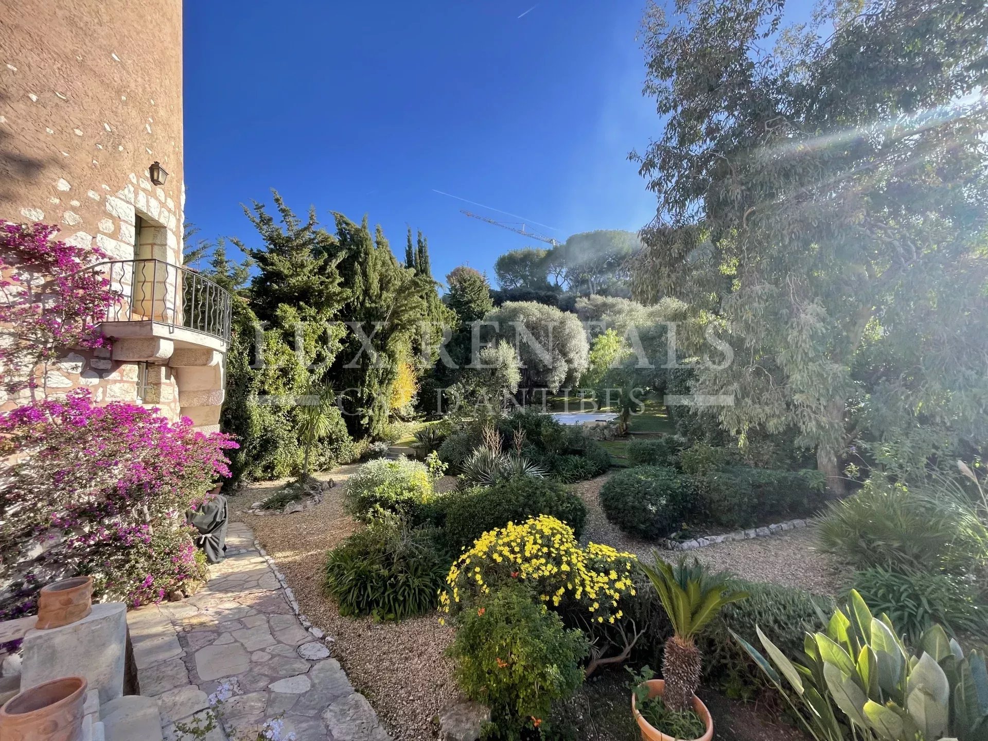 Villa en location saisonnière au Cap d'Antibes