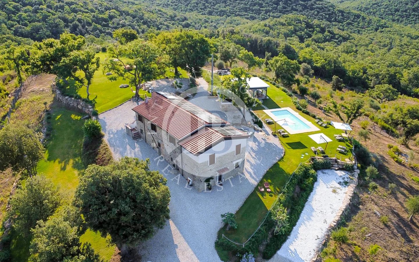 House in San Lorenzo - Image 2