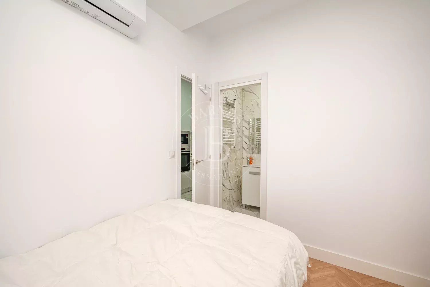 Daire Madrid - picture 12