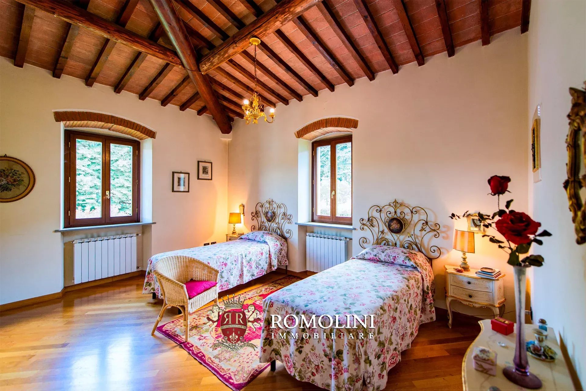 6 Bedroom Villa/Townhouse's Image 35