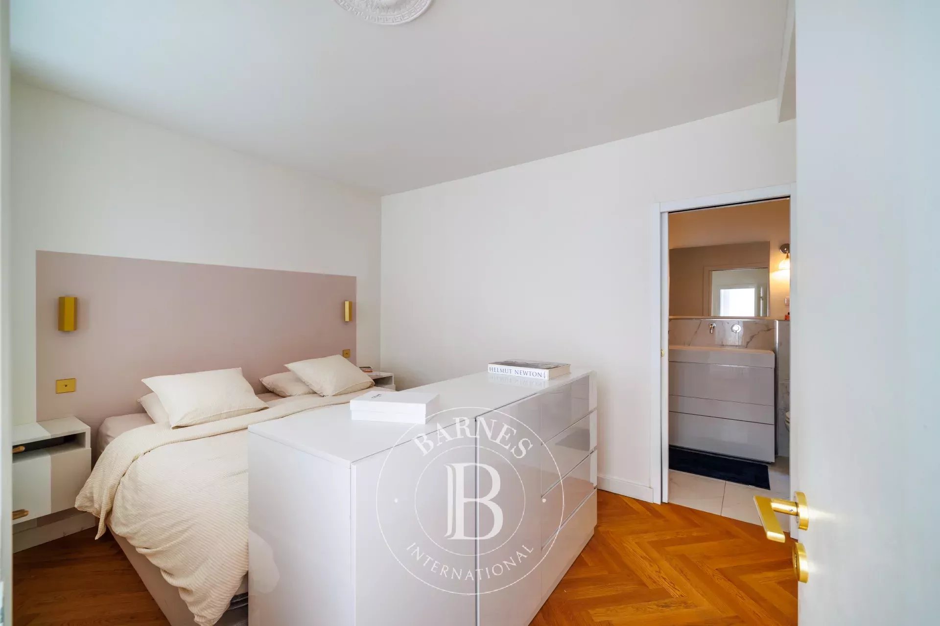 Daire Paris 3ème - picture 16