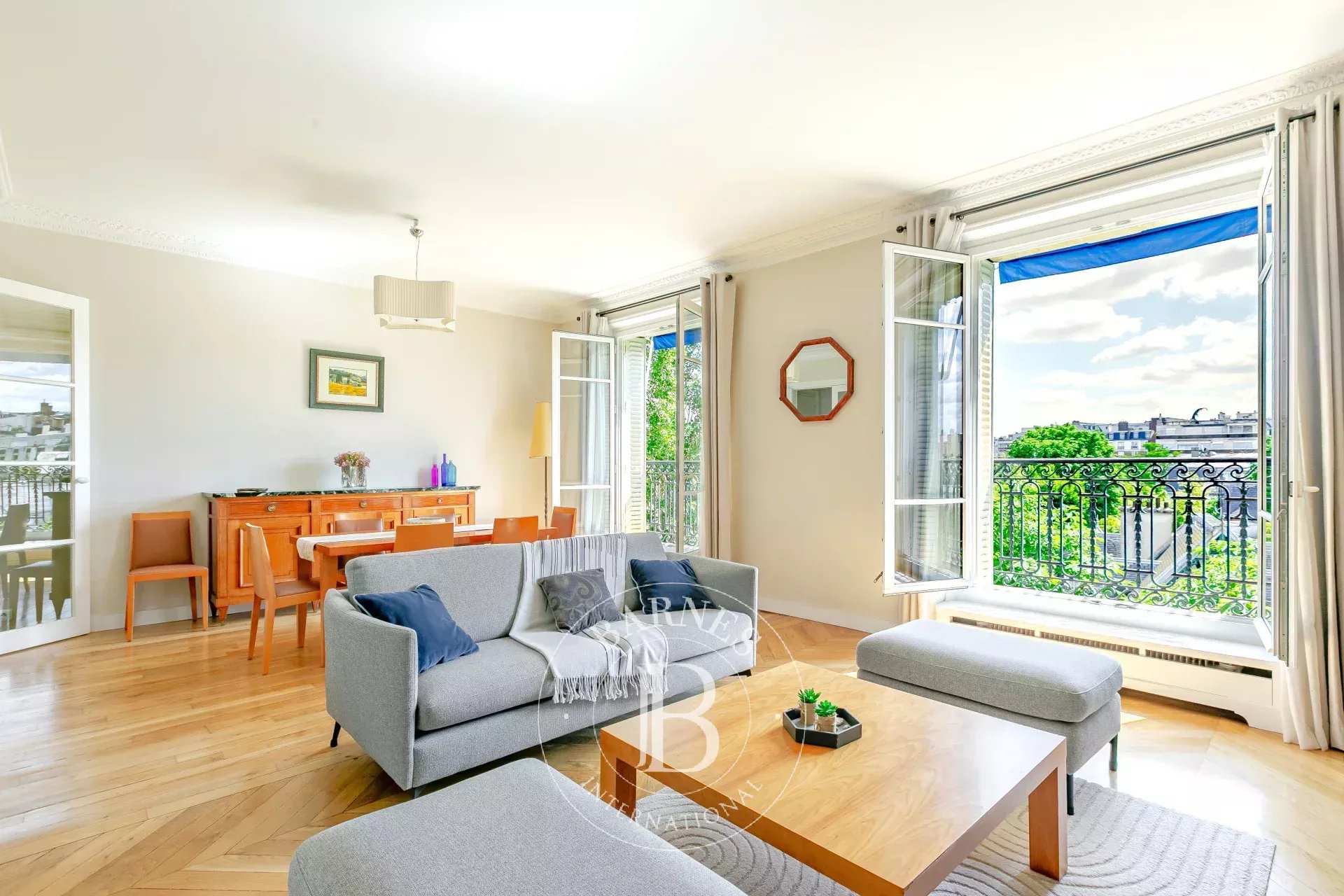 Apartment Paris 75016