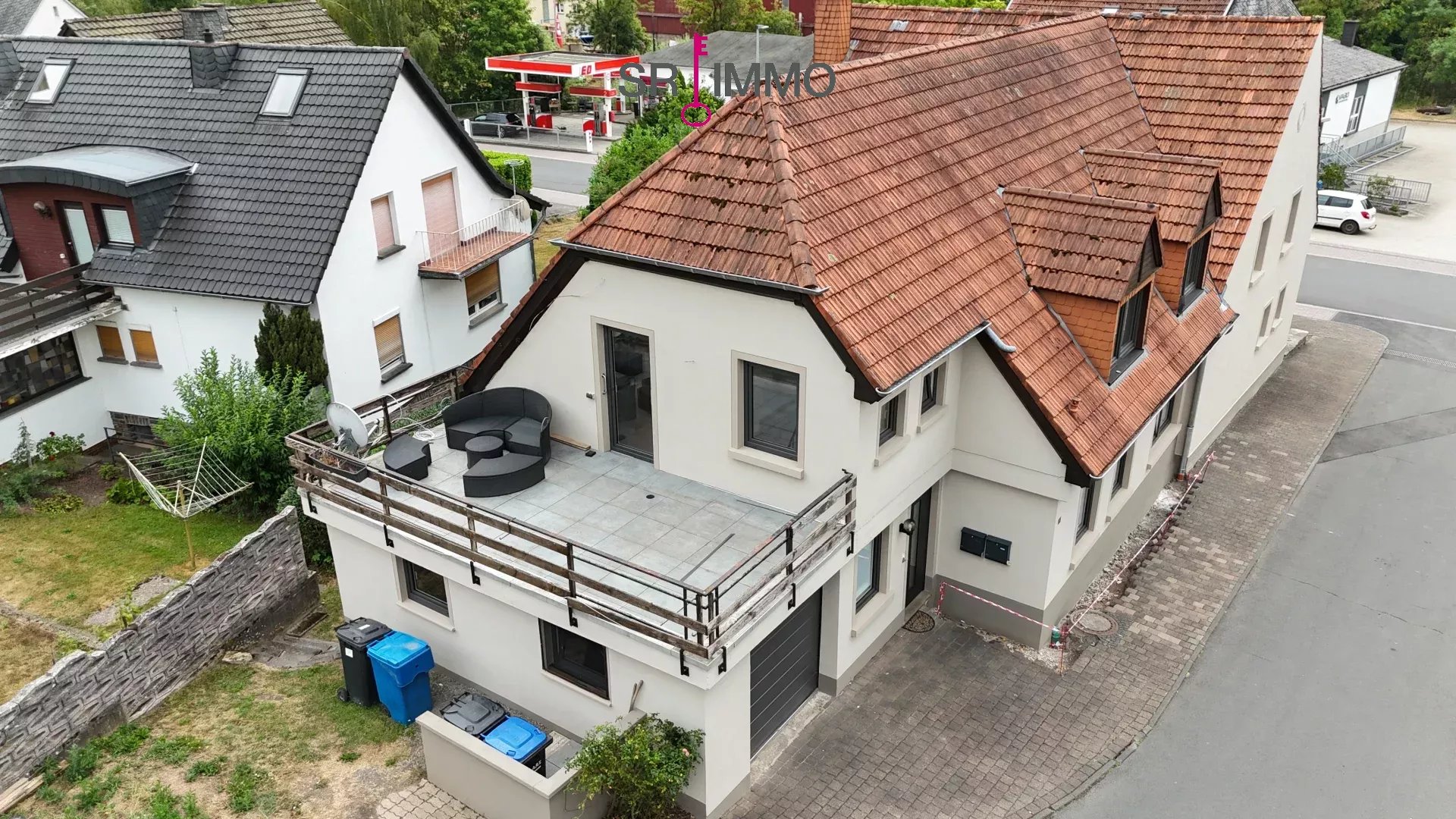 Großzügige Eigentumswohnung über zwei Etagen mit Terrasse und Ausbaureserve