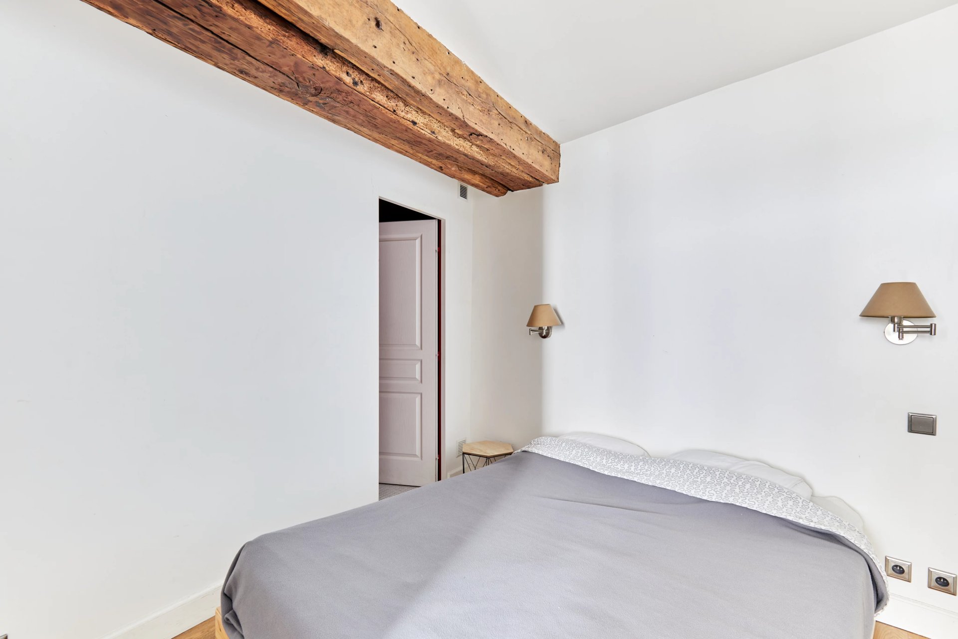 1 Bedroom Apartment/Flat's Image 4