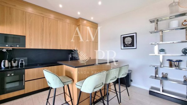 Luxury Seafront Duplex Cannes | 5-Bedroom Legacy Family Estate — photo 6