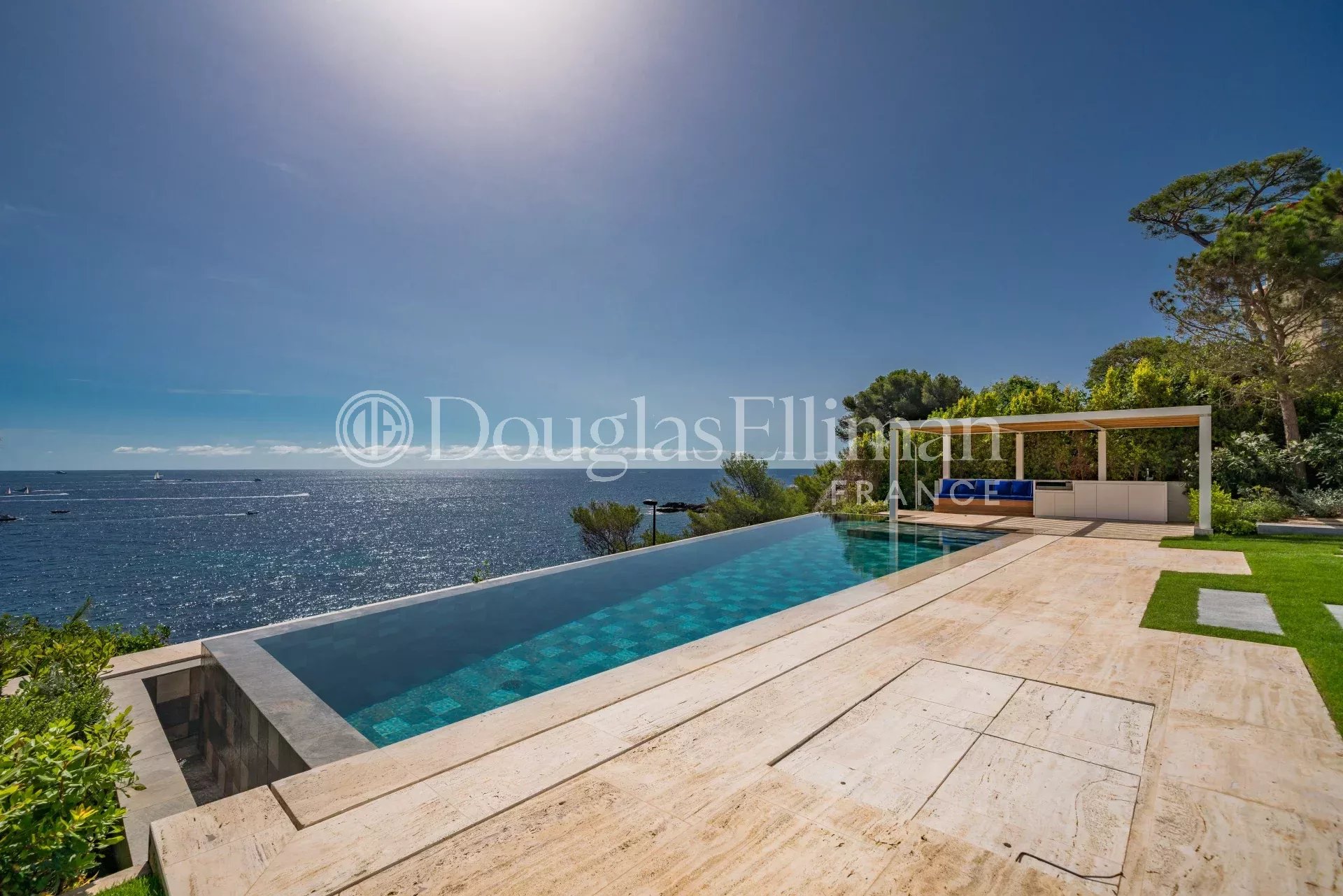 CAP D’ANTIBES – Première ligne face à la Méditerranée - Image nᵒ2