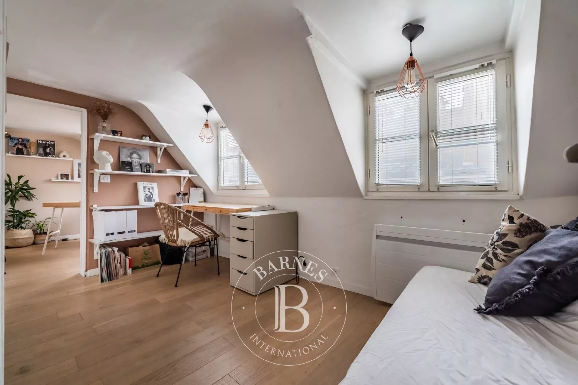 Daire Paris 3ème - picture 18