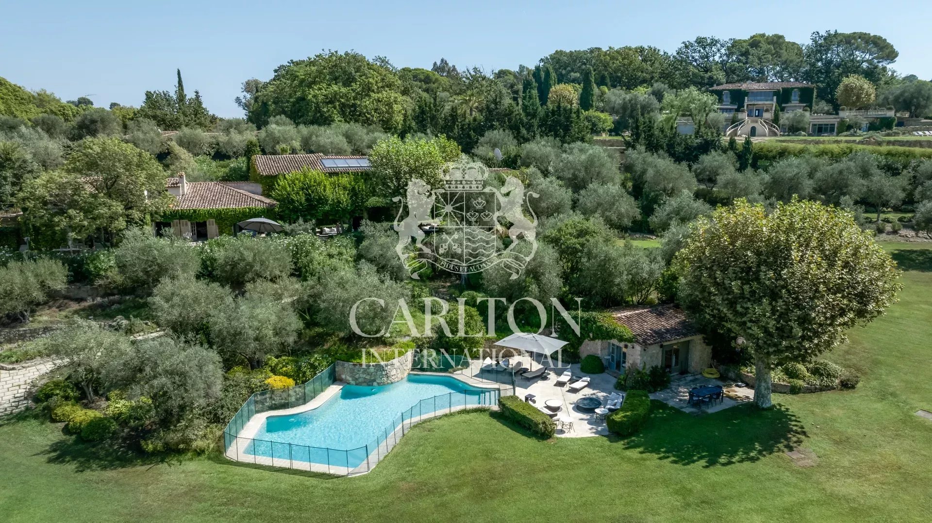 Mougins 