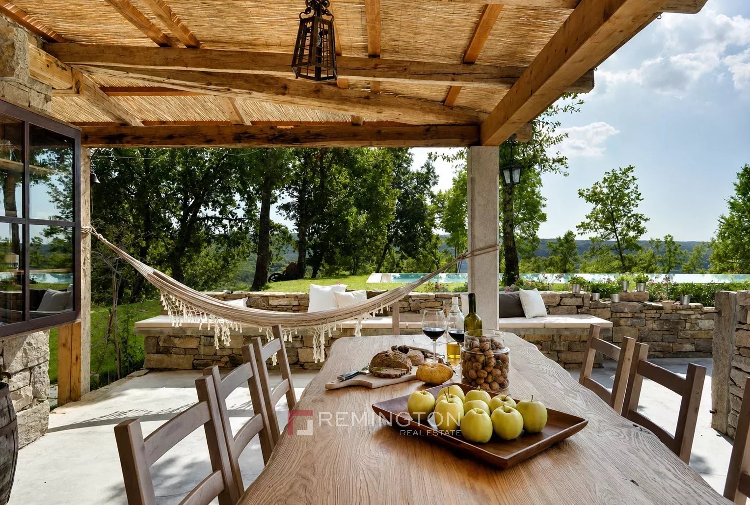 3 Bedroom Villa/Townhouse's Image 24