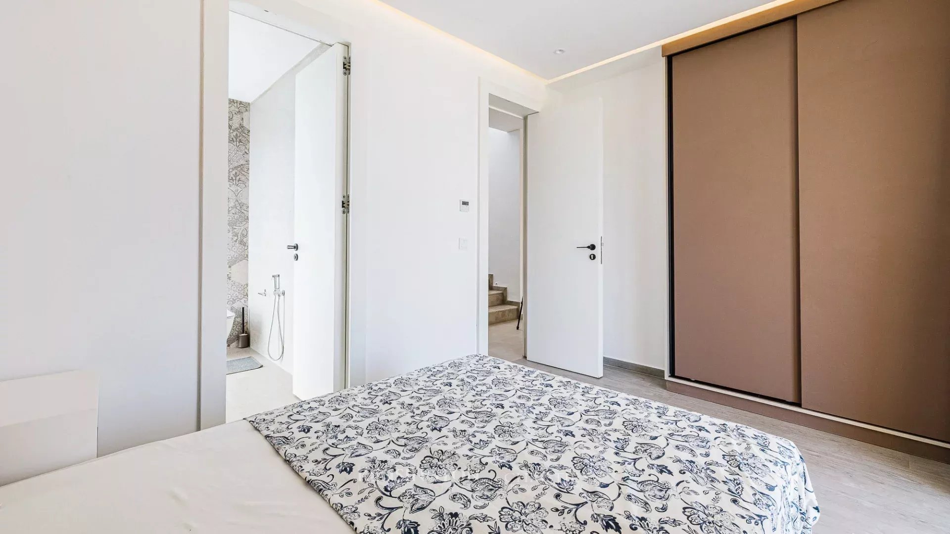 5 Bedroom Villa/Townhouse's Image 18