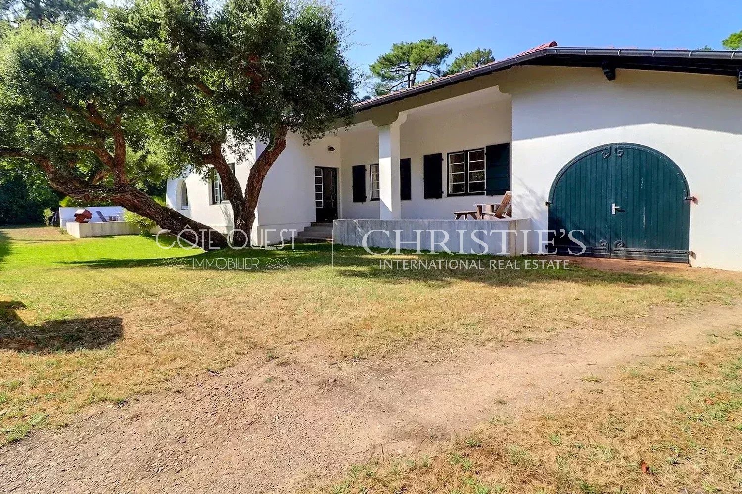 For sale Hossegor - Villa between lake and sea