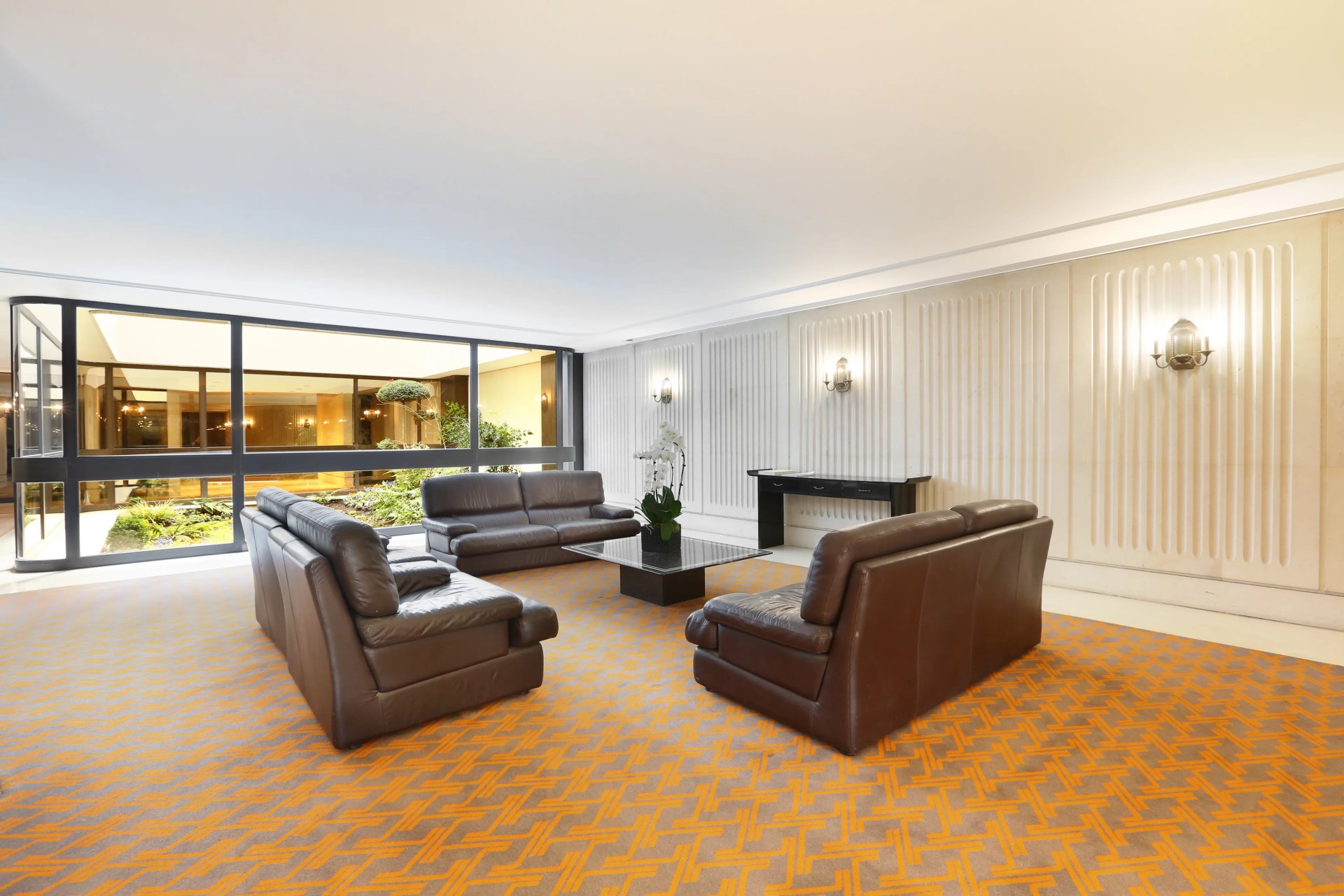 2 Bedroom Apartment/Flat's Image 7
