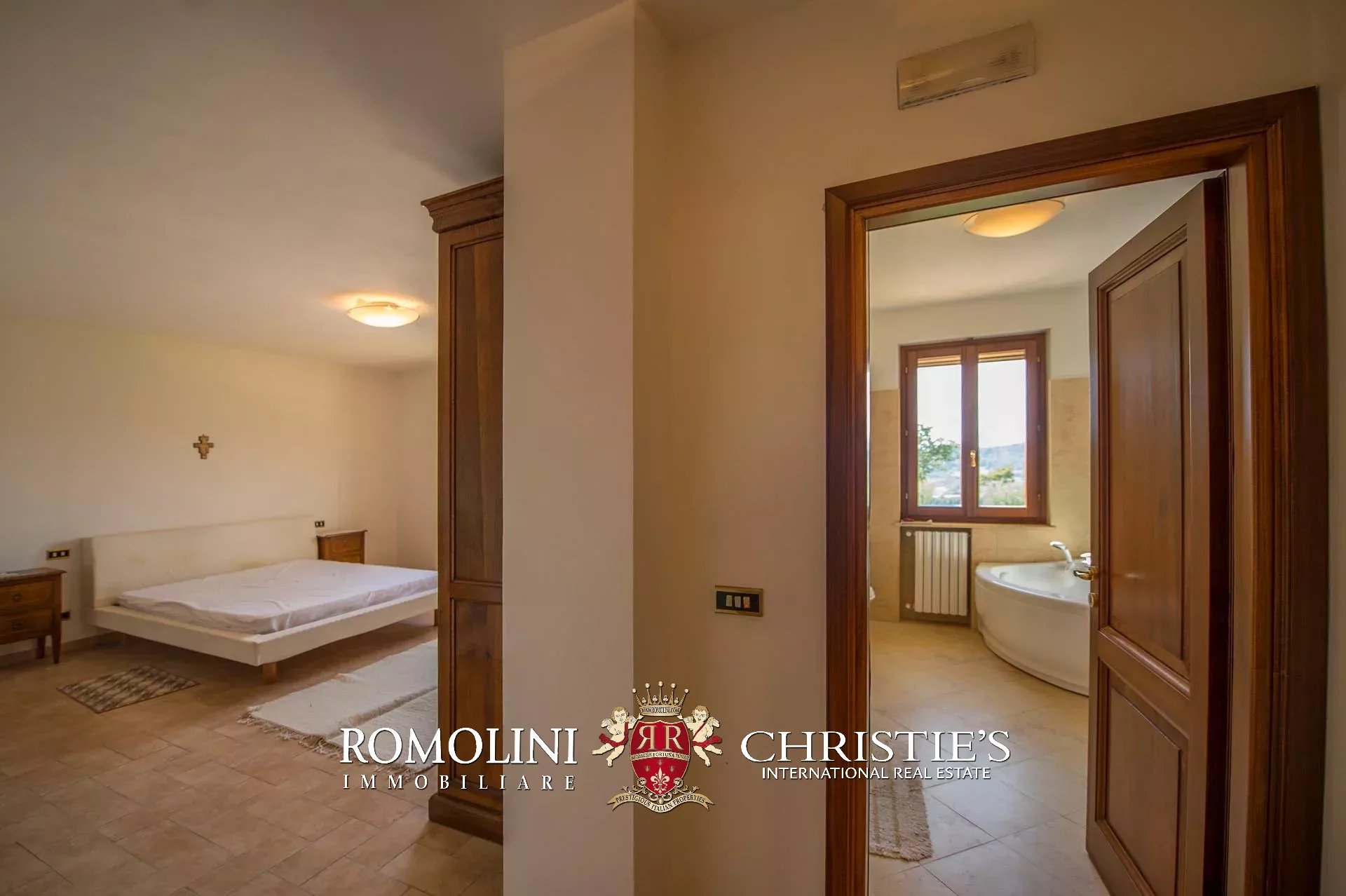 3 Bedroom Villa/Townhouse's Image 25