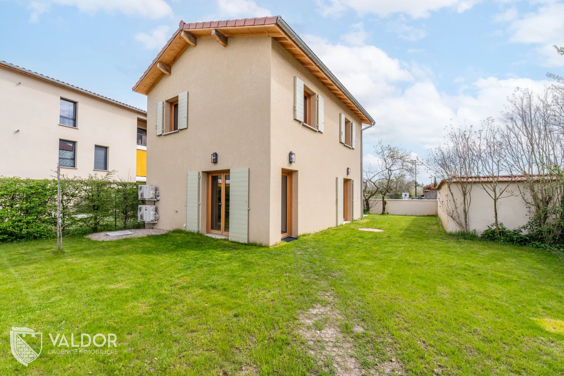 Maison 4 pièces 90 m² avec jardin