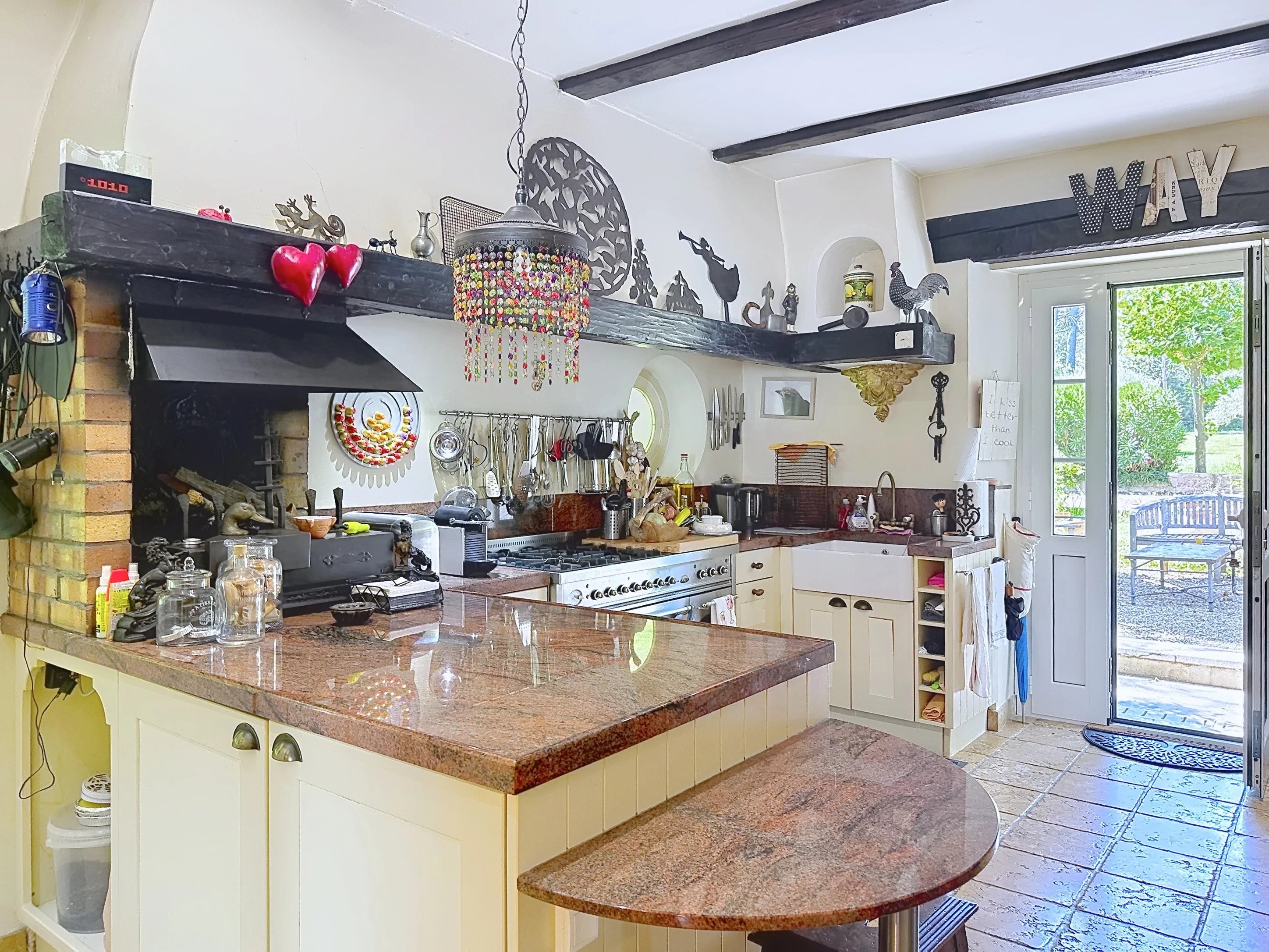 Exceptional property with 19th-century mill, detached villa, 2 pools on 1.6 hectares