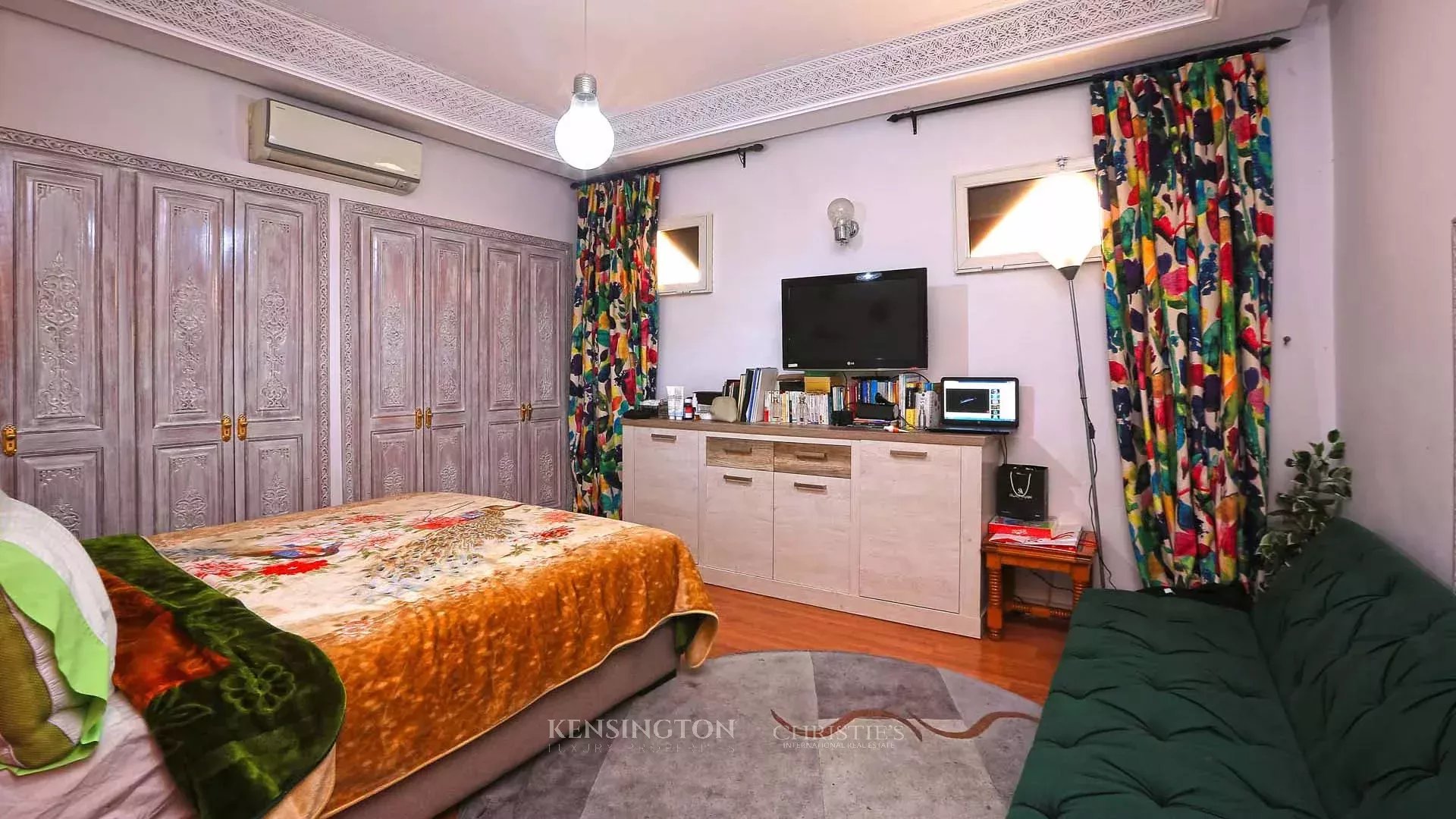 5 Bedroom Villa/Townhouse's Image 25