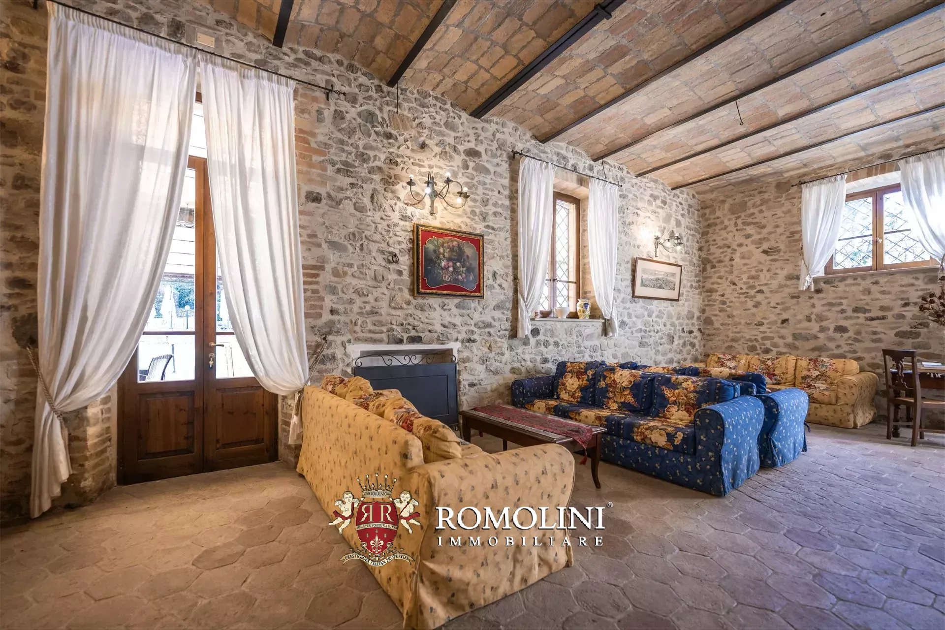 14 Bedroom Villa/Townhouse's Image 43