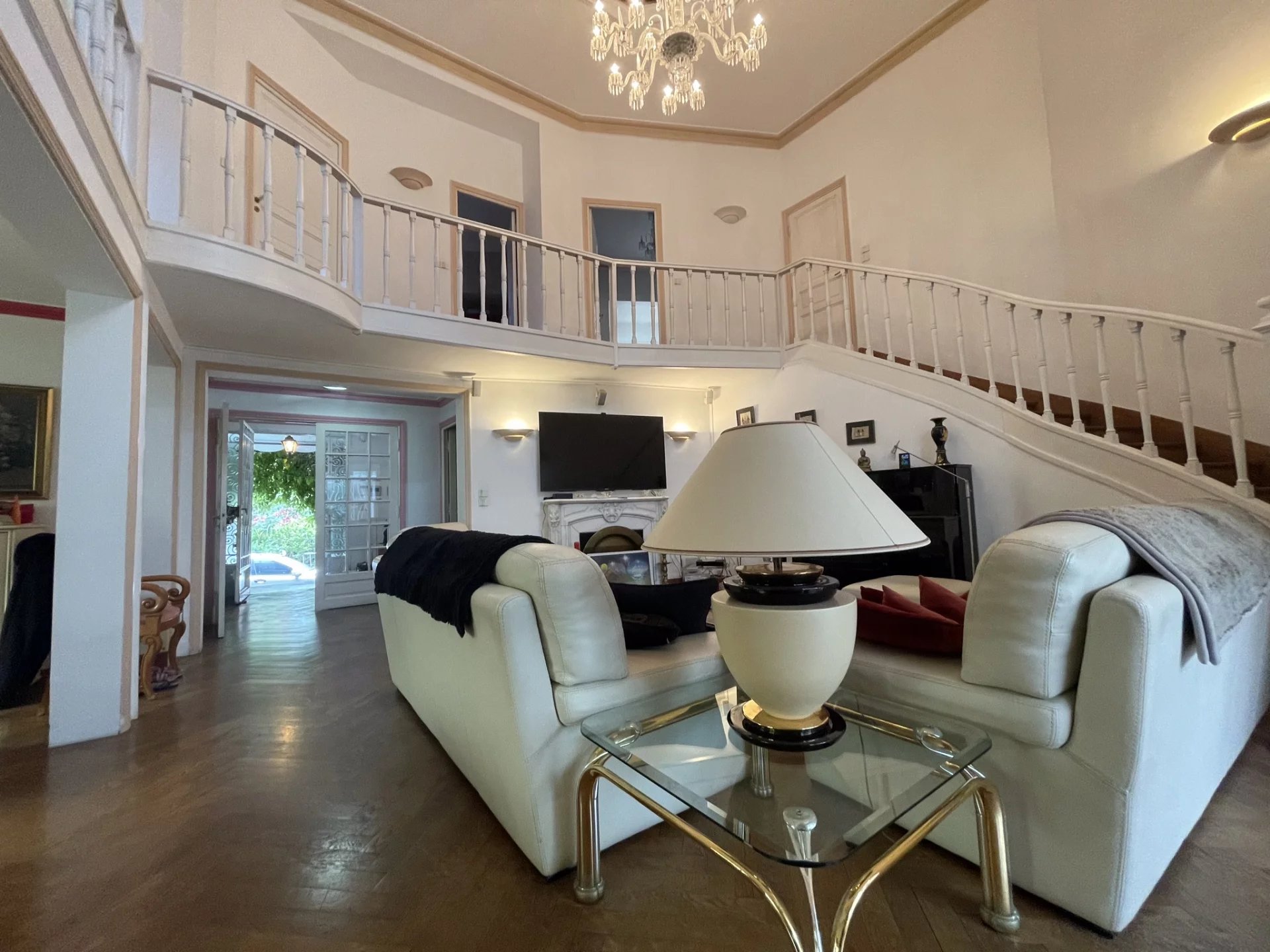 Maison de ville art deco 5 min promenade