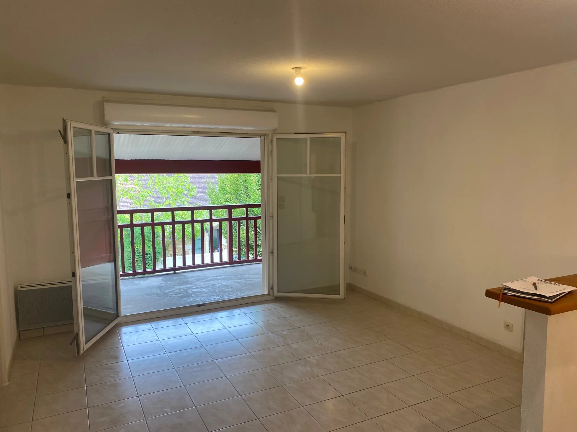 APPARTEMENT DANS RESIDENCE SECURISEE