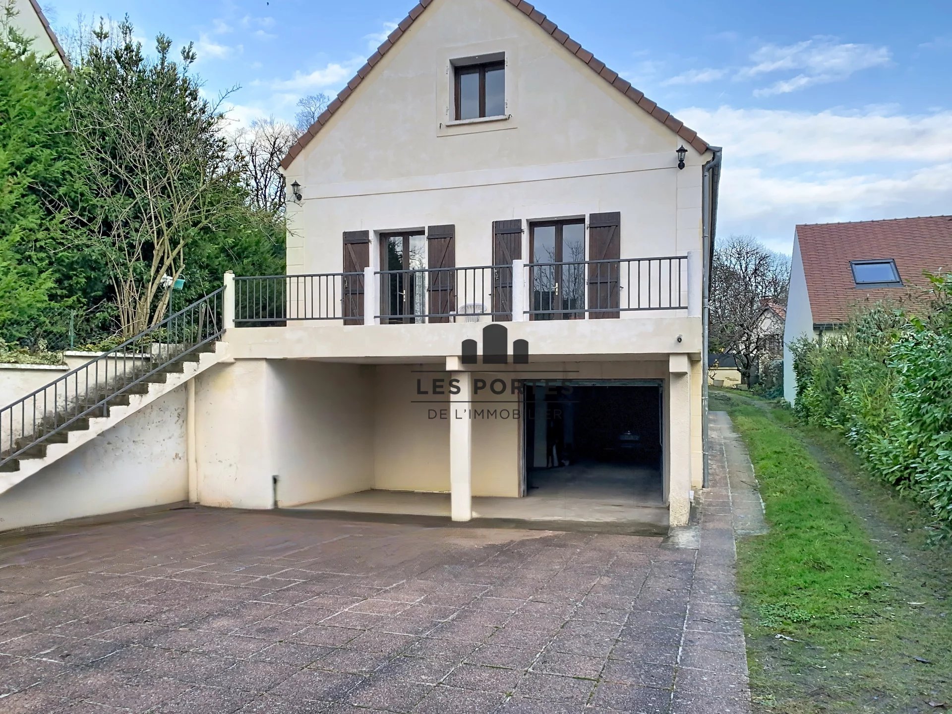 Agence immobilière de 