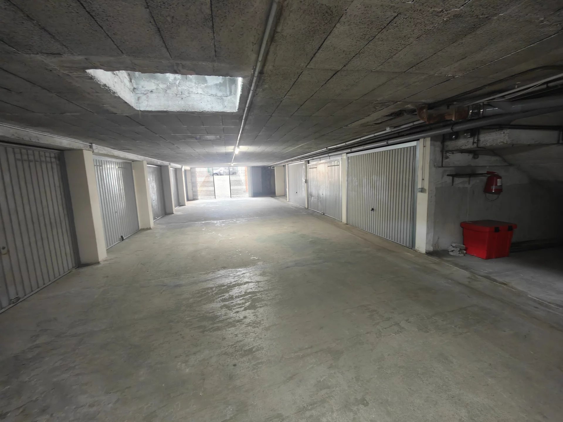 CANNES LA BOCCA ENTREPOT GARAGE - Photo 5