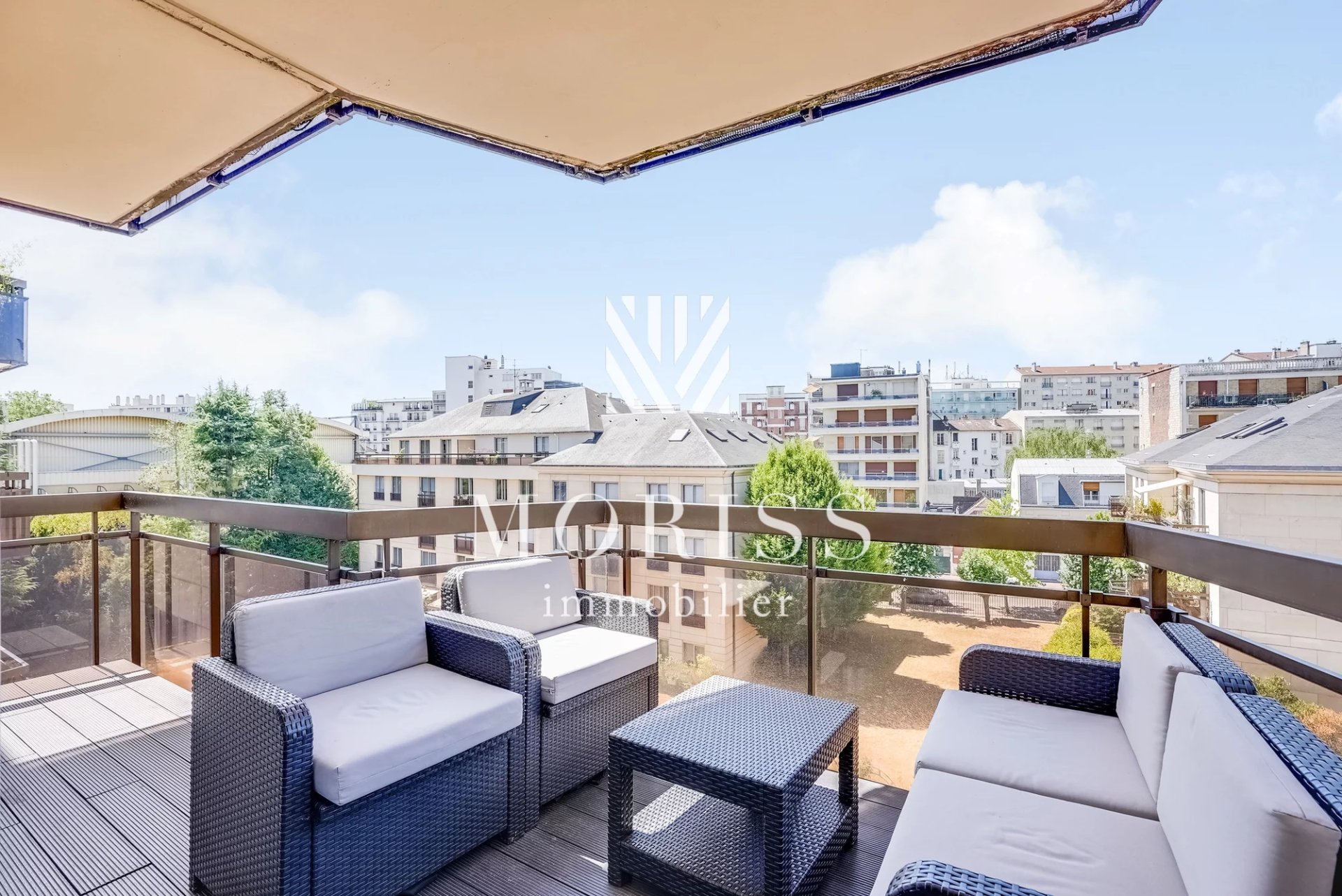 Charenton-le-Pont Appartement de 5 pièces + balcon de 21 m2 - Image Array