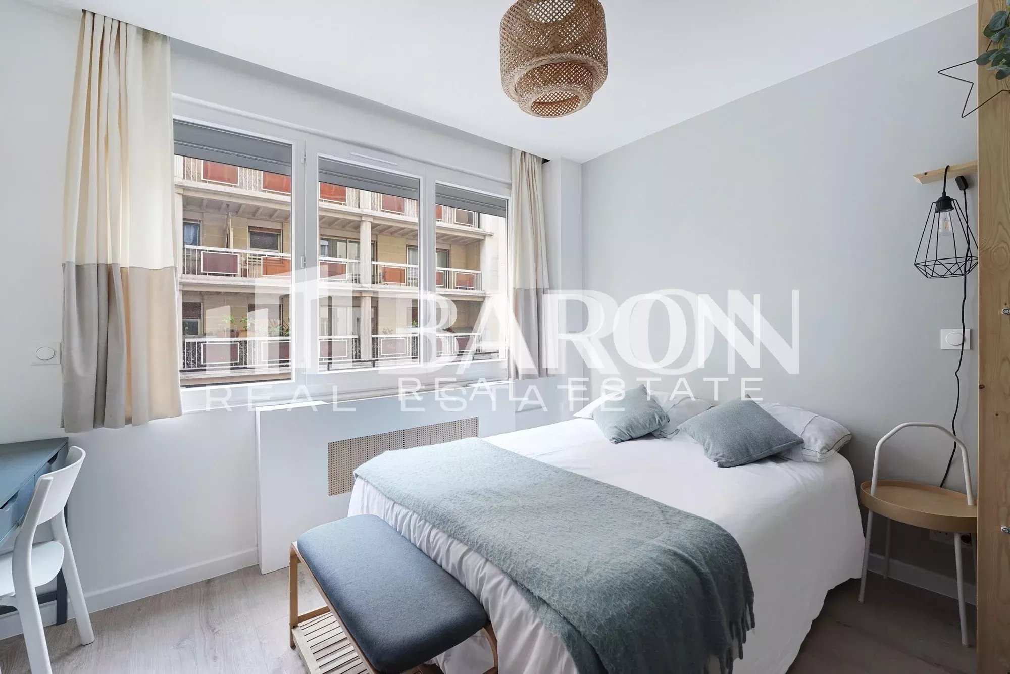 PARIS XVI - PASSY / LA MUETTE - APPARTEMENT 1 PIECE 33 M2 - Photo 5