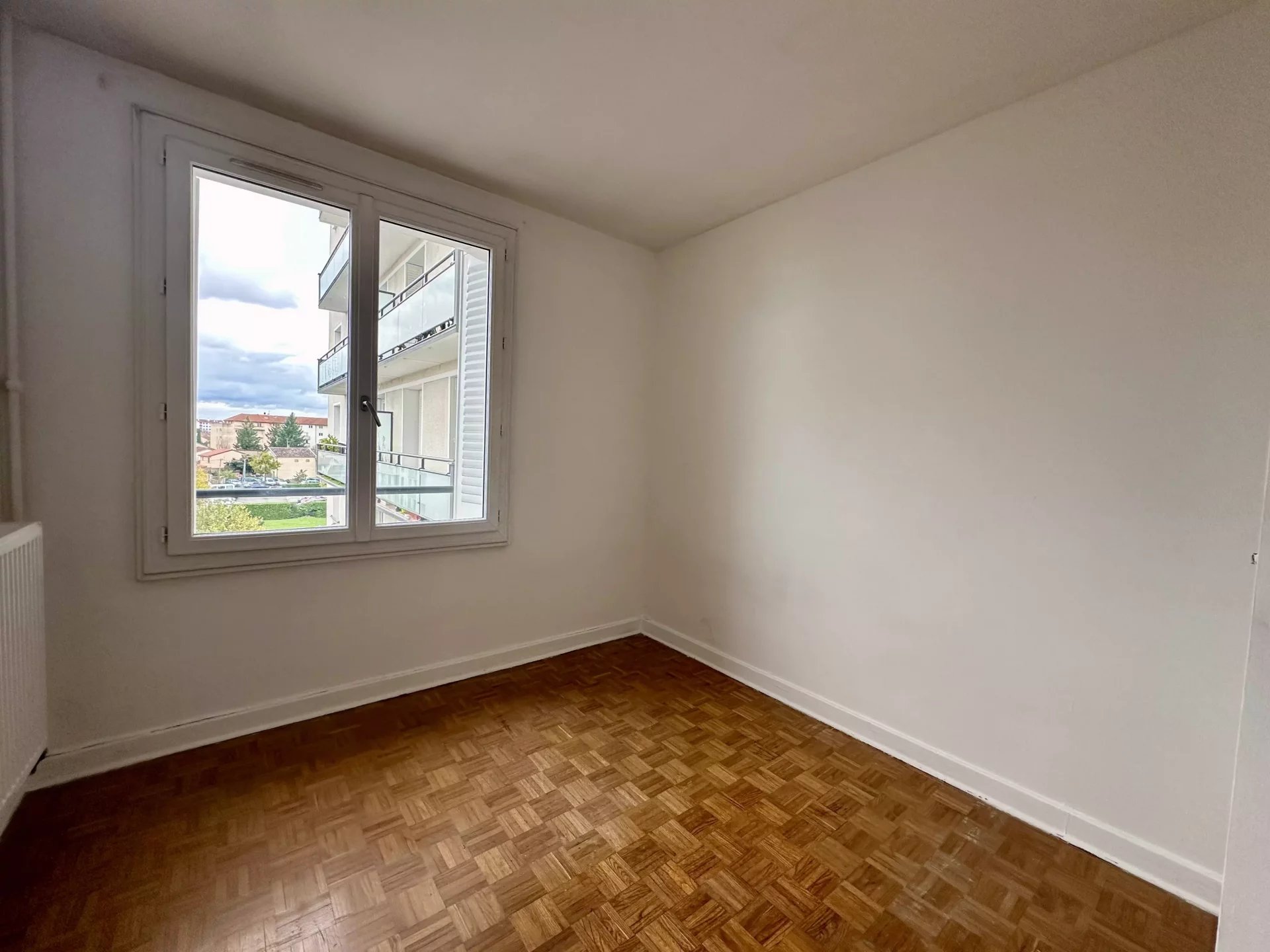 86458015 Vente Lyon 8ème