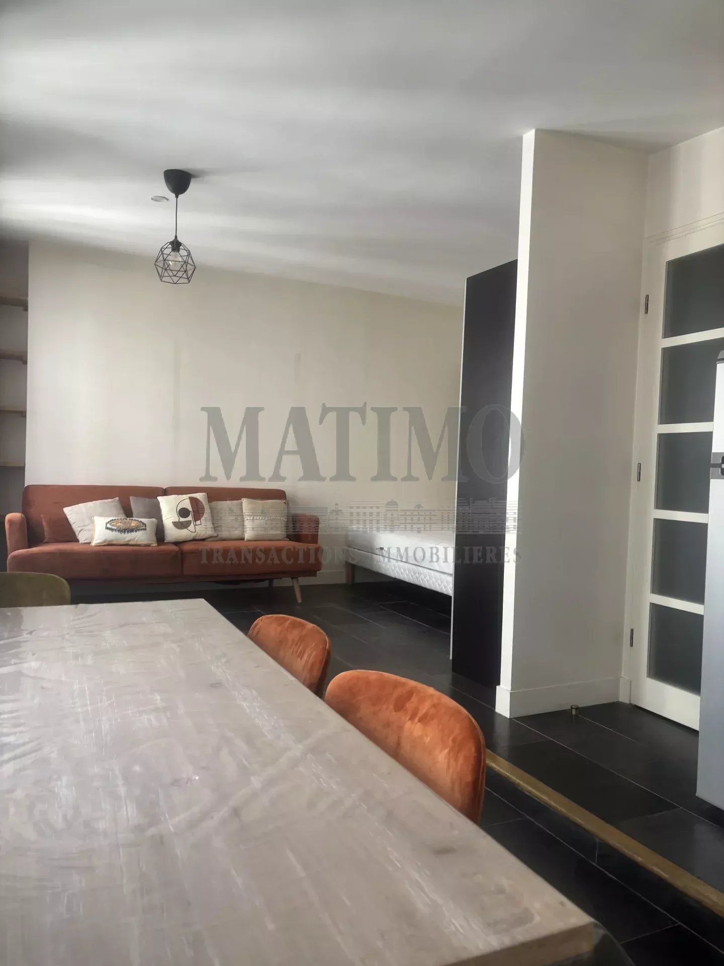 RUE CHABANAIS 75002