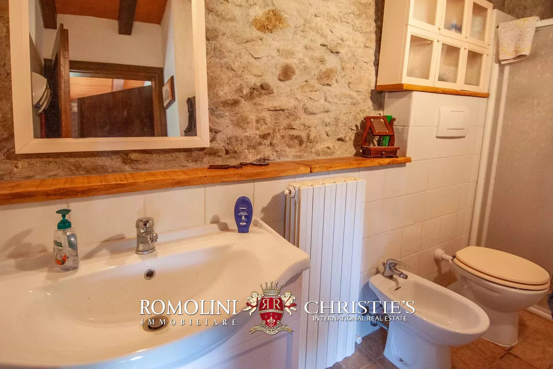 4 Bedroom Villa/Townhouse's Image 29