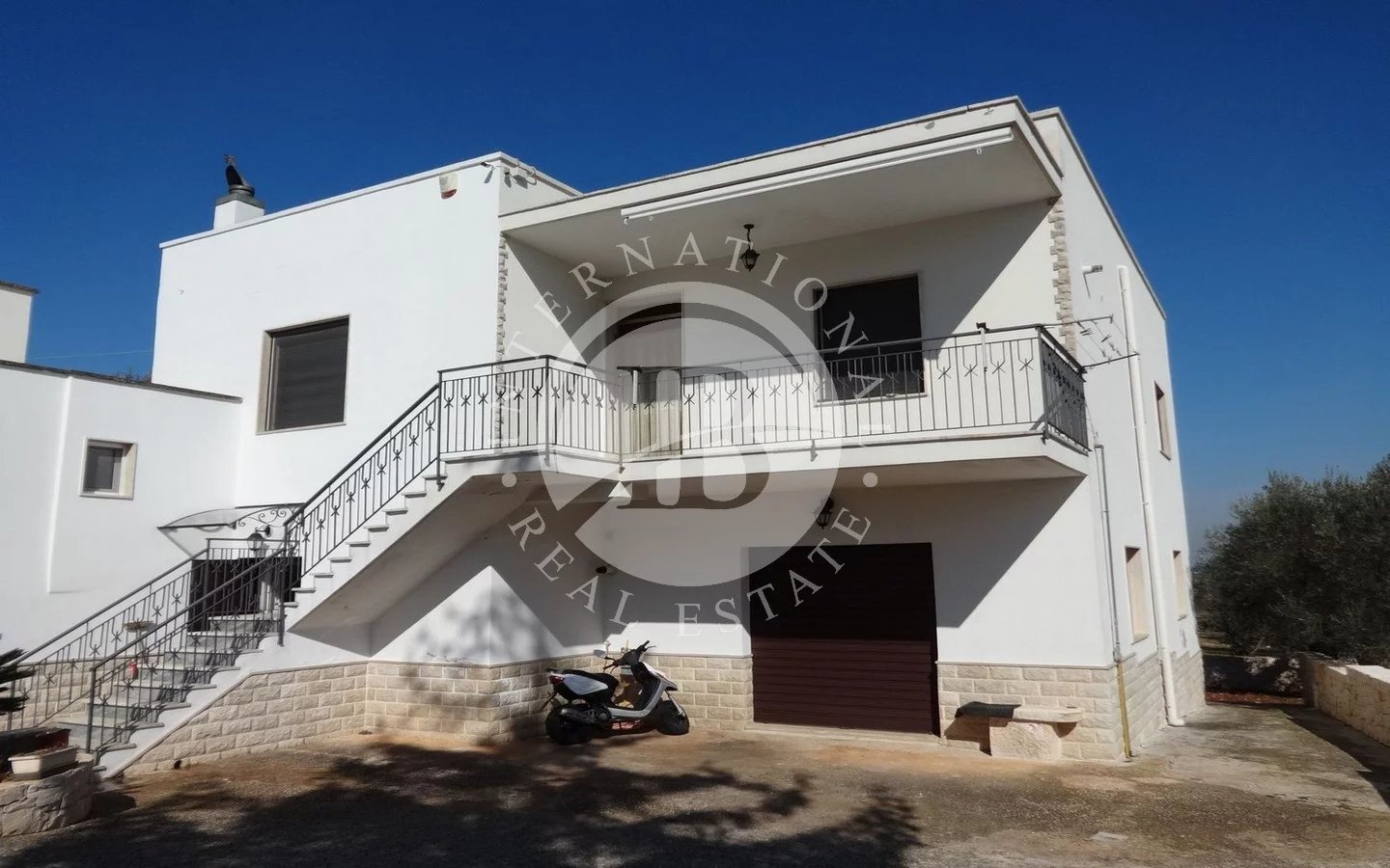 Villa in Monopoli - view 1
