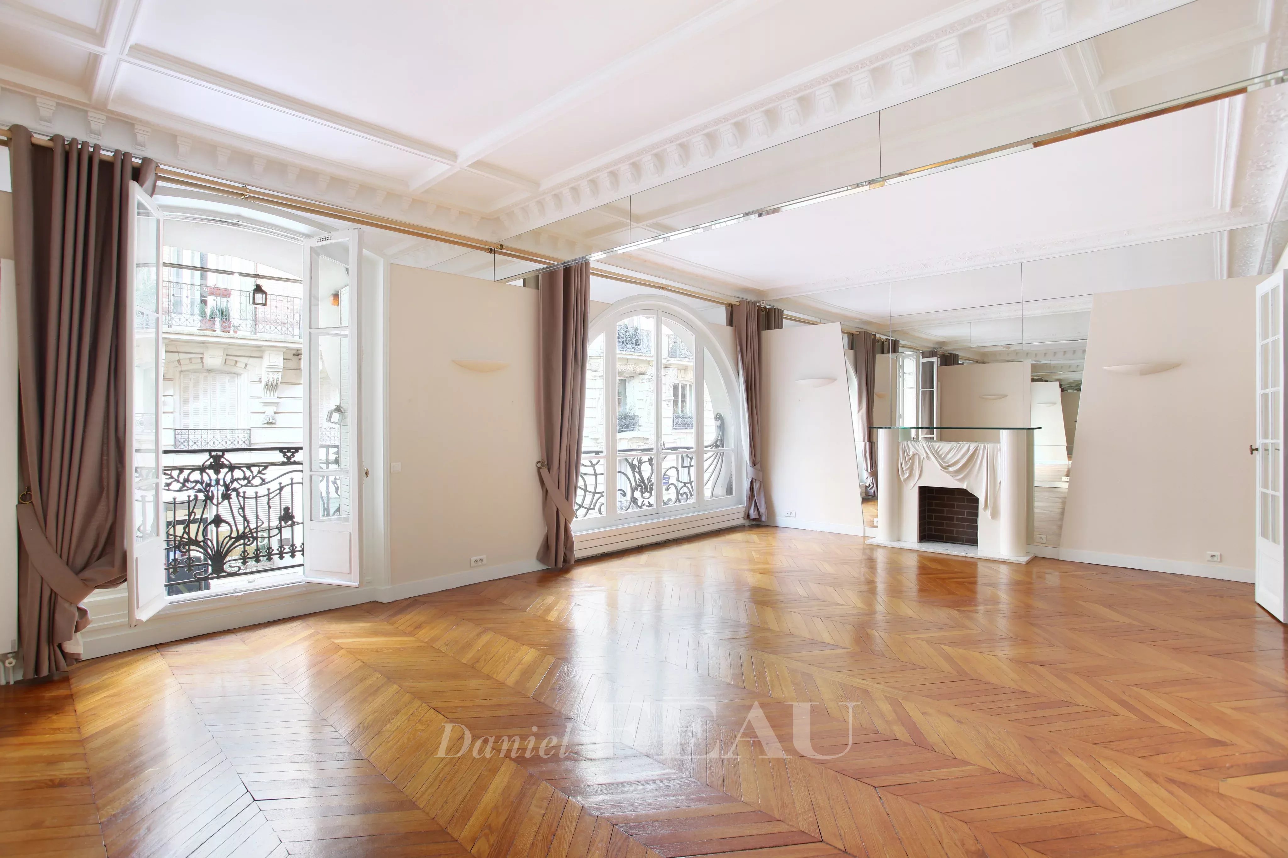 Rental Apartment Paris 16th