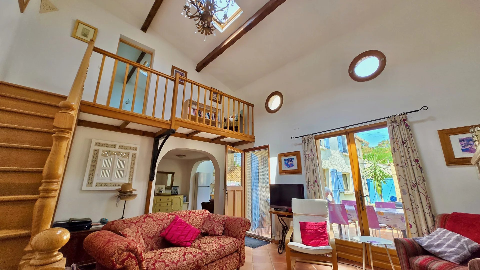 Agence immobilière de 