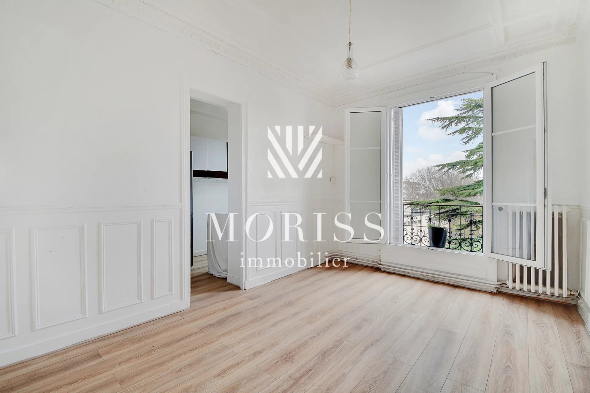 2 Pièces Lumineux - Vue Dégagée Ciel / 39m2 / Basilique de Saint - Image Array