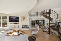 Luxury Villa in Super-Cannes: A Contemporary Family Legacy Estate — photo 6 of 14