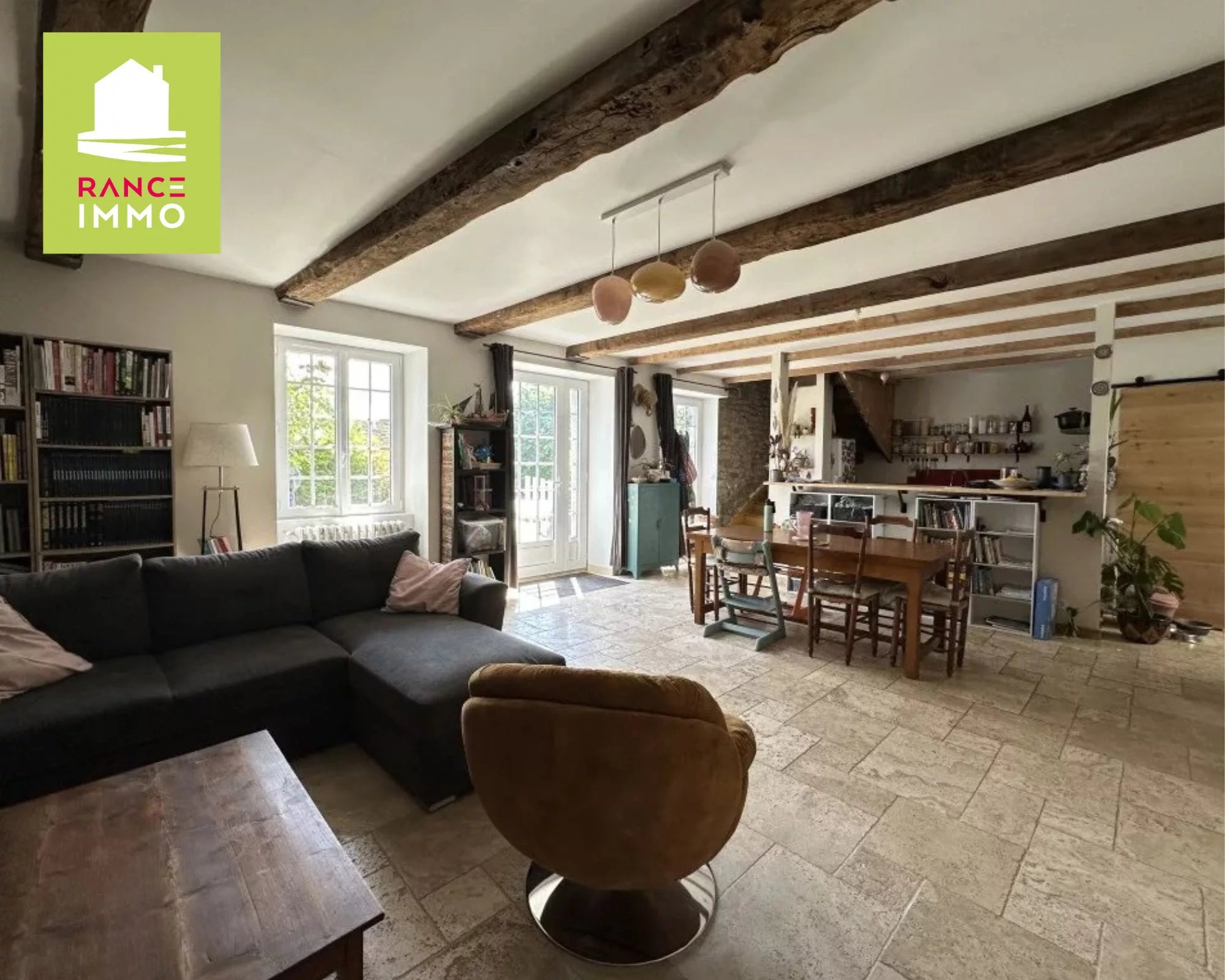 MAISON EN PIERRES BOURG LA VICOMTE SUR RANCE