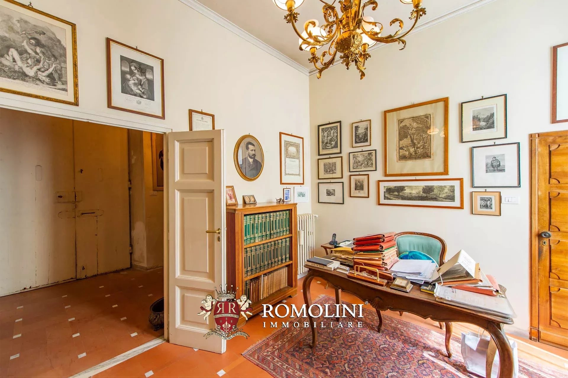 16 Bedroom Vineyard's Image 49