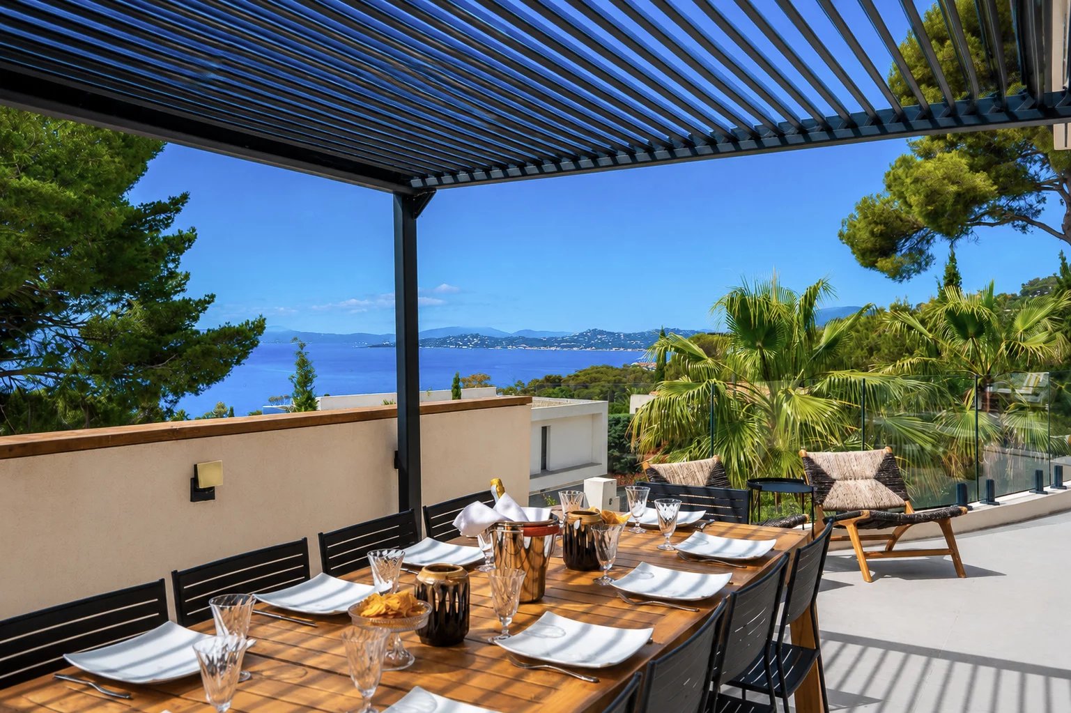Modern house with sea view