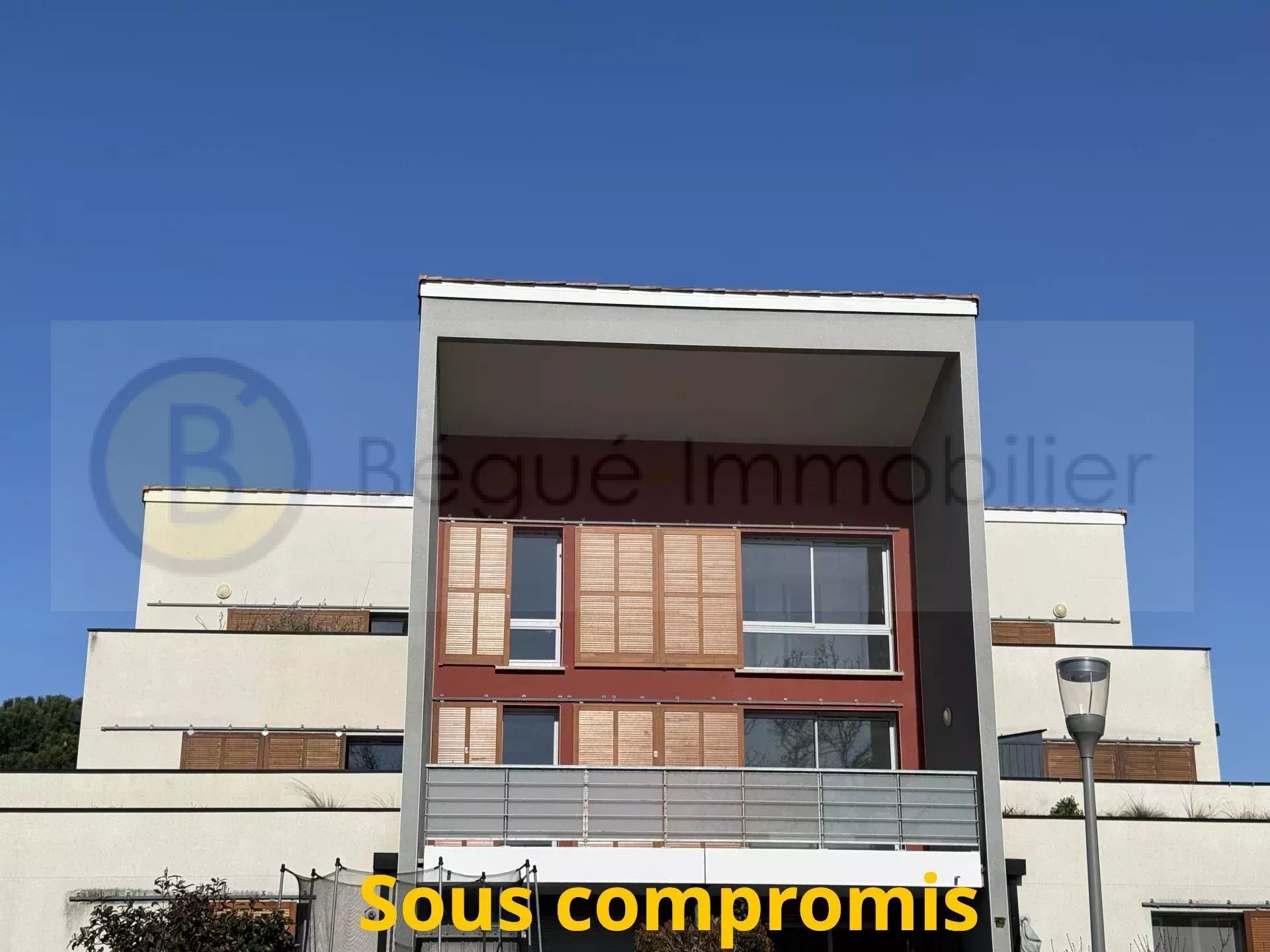 TOURNEFEUILLE- BEL  APPARTEMENT DE TYPE  DUPLEX