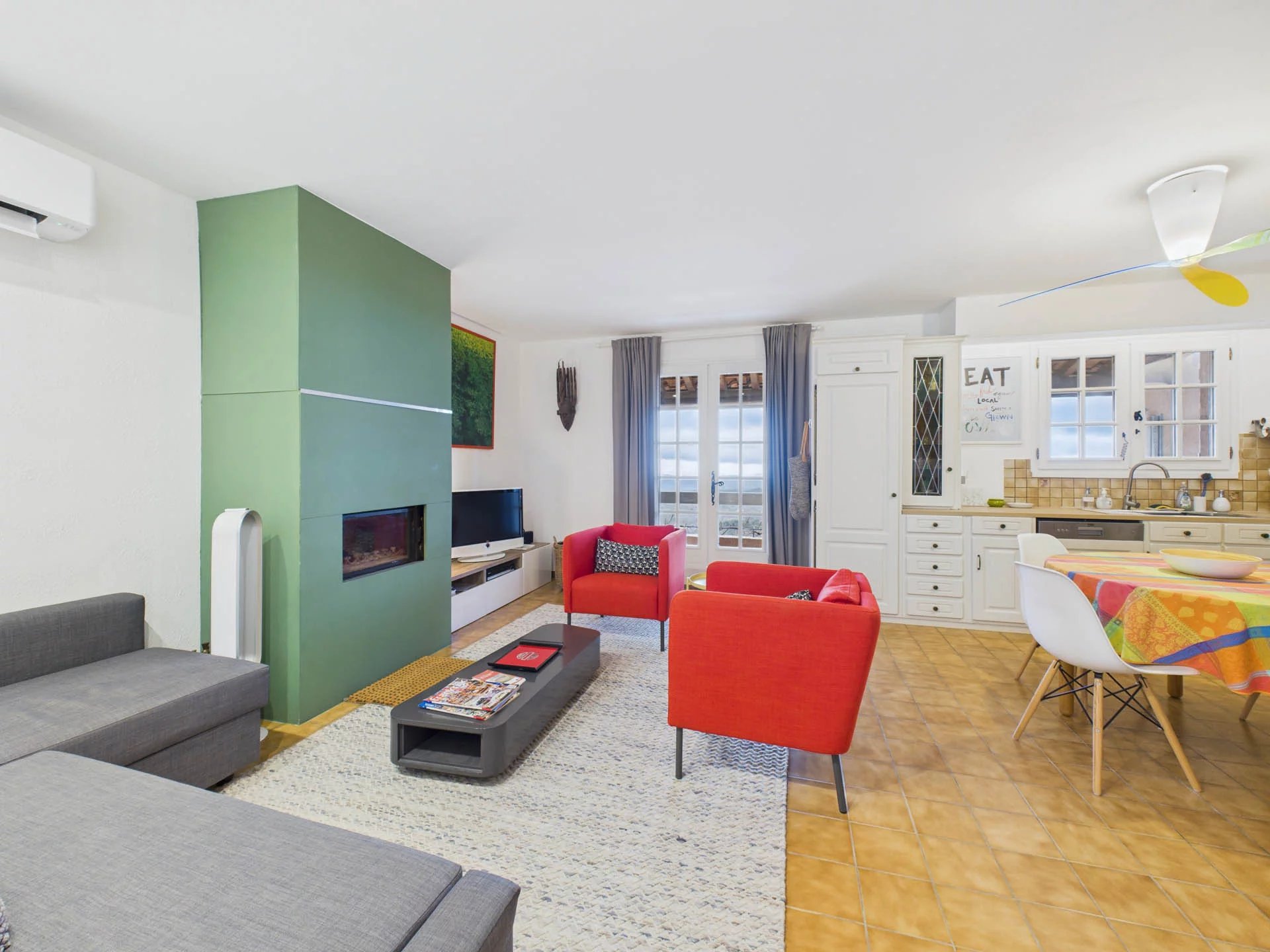 Spacious 5 bedroom family home near Fayence - Mons