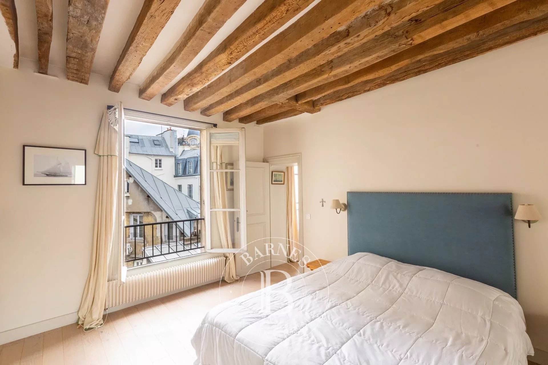 Daire Paris 3ème - picture 10