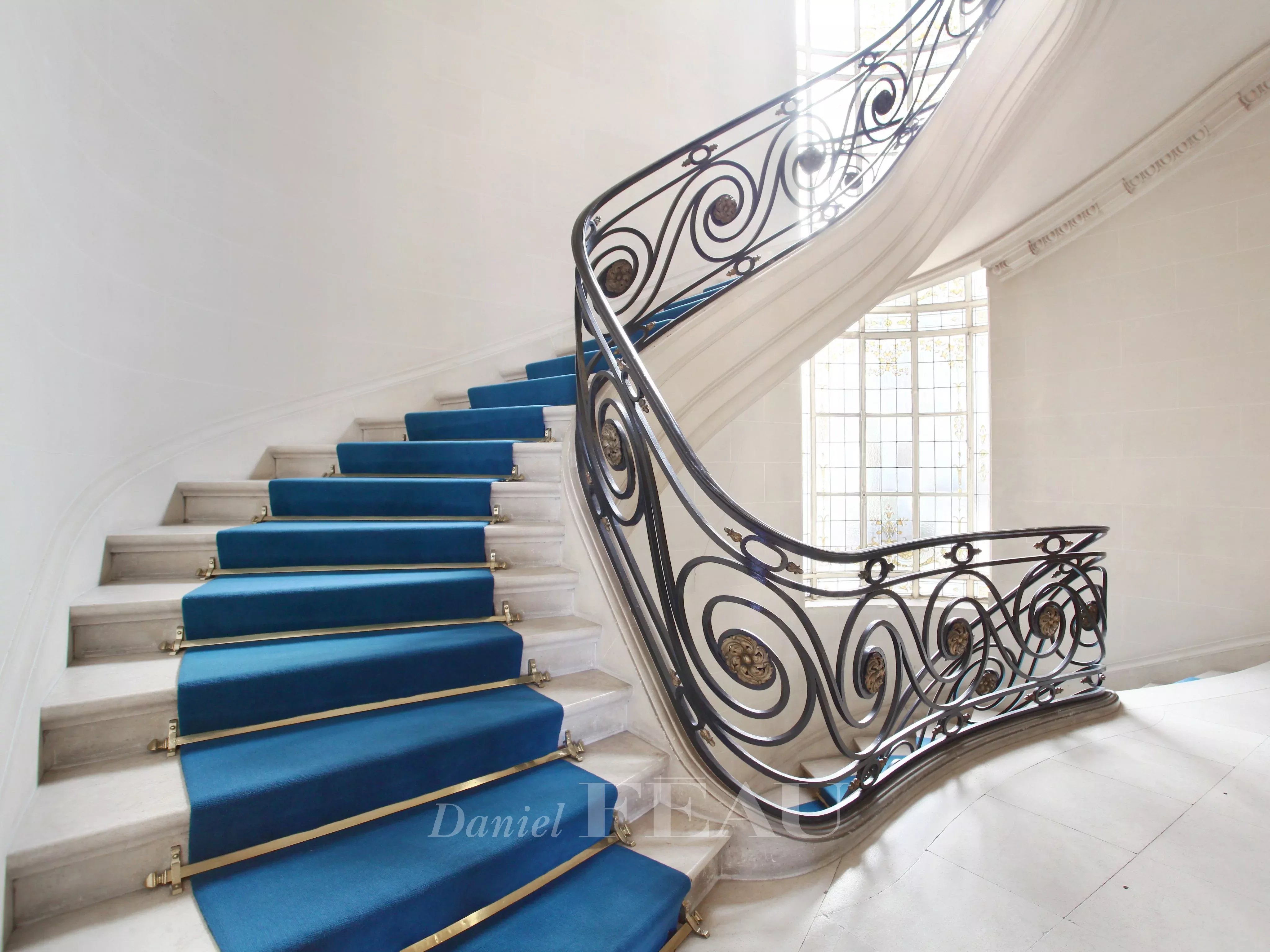 Escalier Lumière naturelle Carrelage