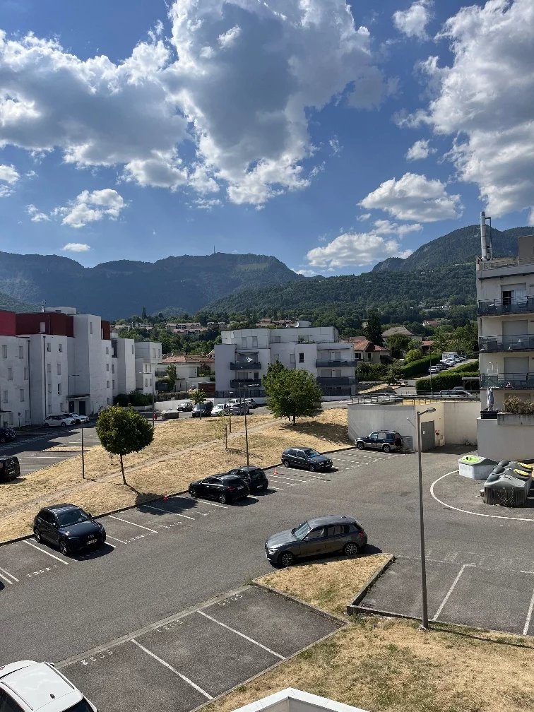 Location Appartement Gex
