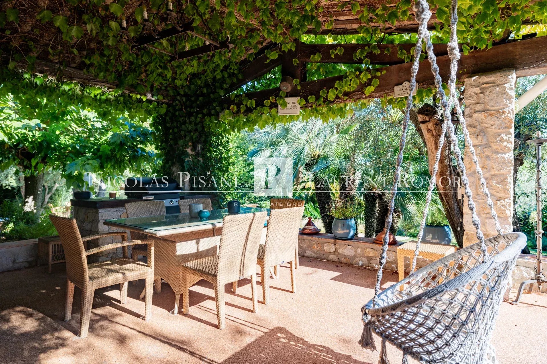 Agence immobilière de Nicolas Pisani & Laurent Romor