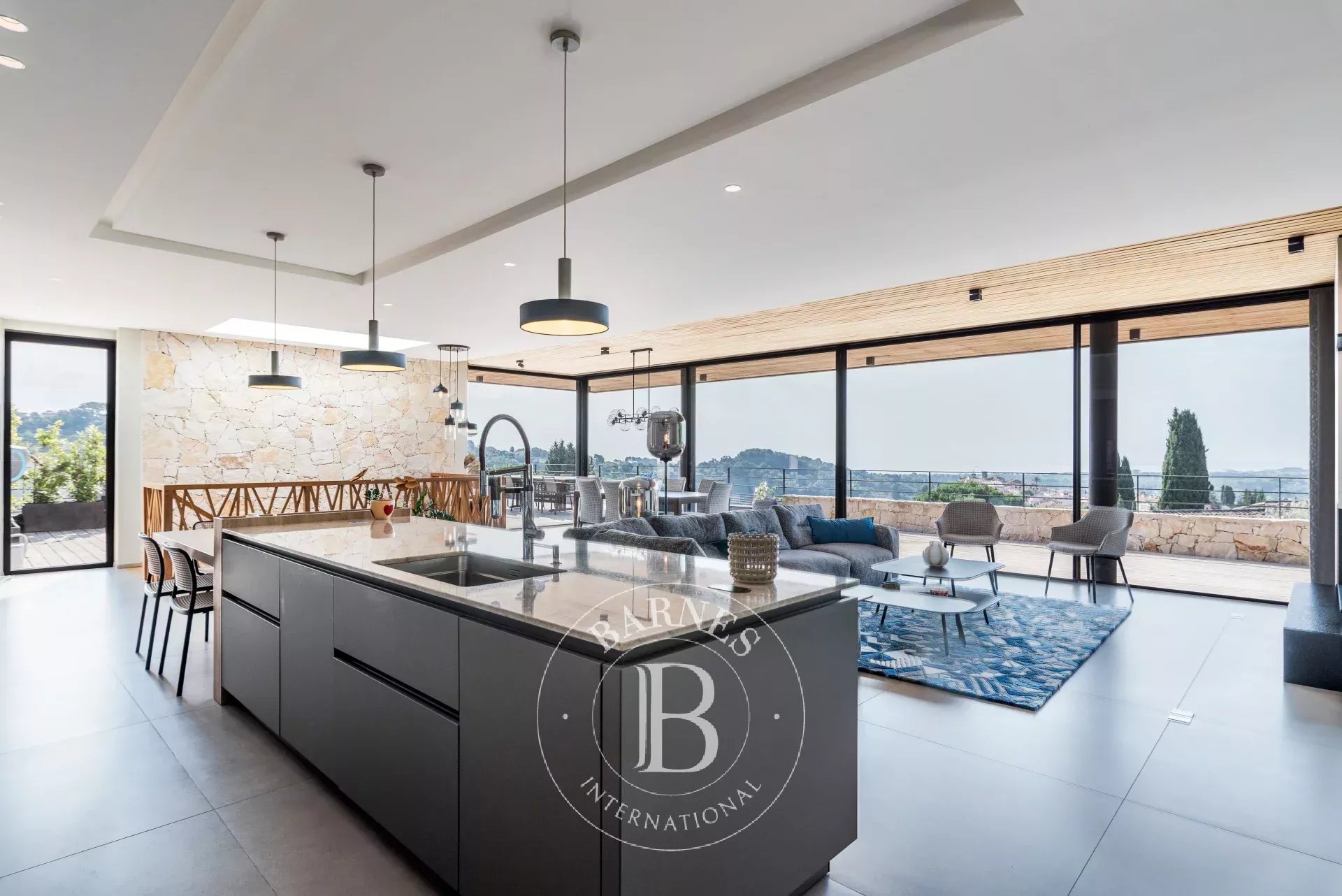Walking distance from Biot - Stunning recent contemporary villa - Sea and village views - 6 bedrooms - picture 8
